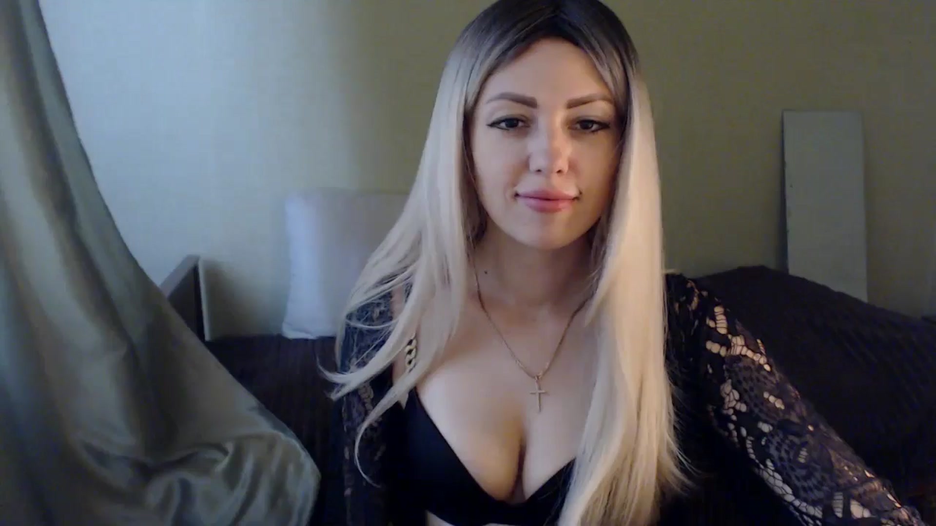 Gallery image thumbnail from Sabine8's myfreecams stream on, 06/08/2024, 10:18 image 5 of 20