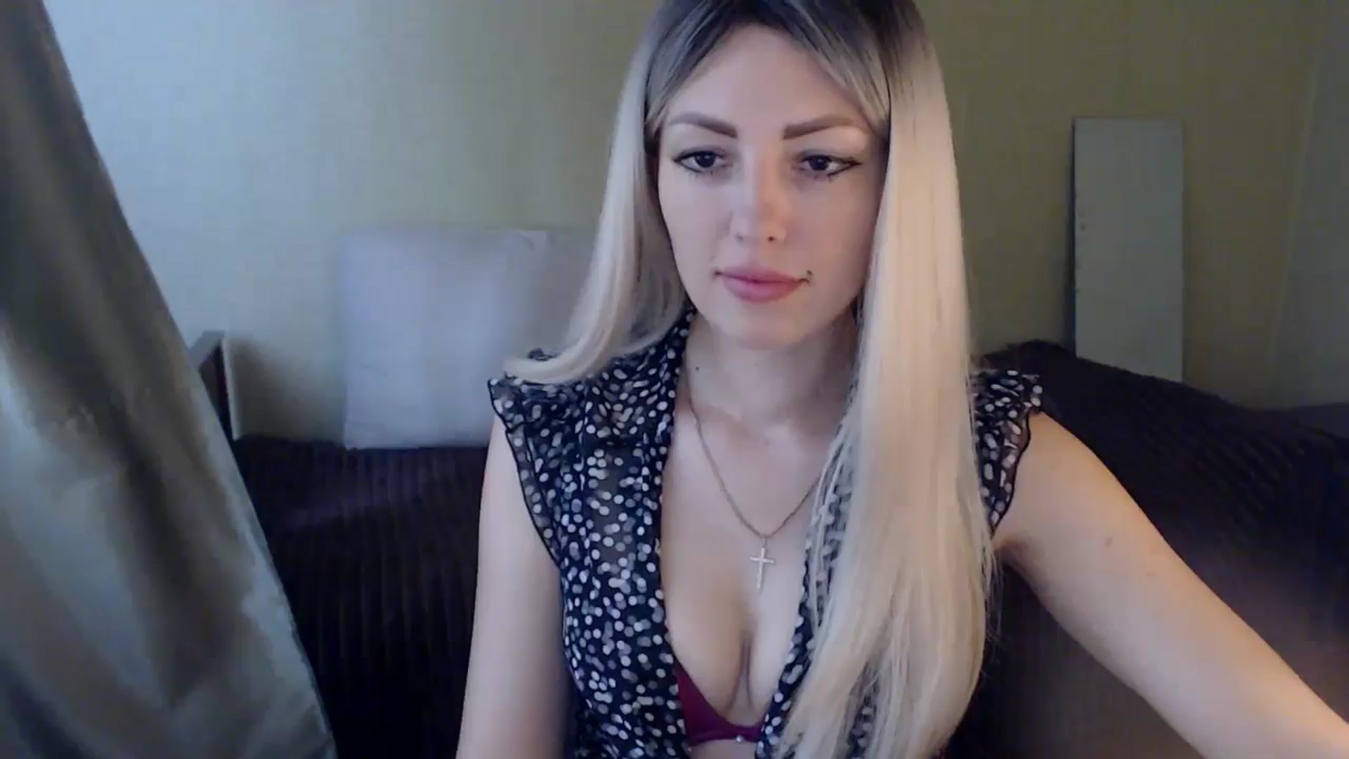 Gallery image thumbnail from Sabine8's myfreecams stream on, 06/12/2024, 09:36 image 3 of 20