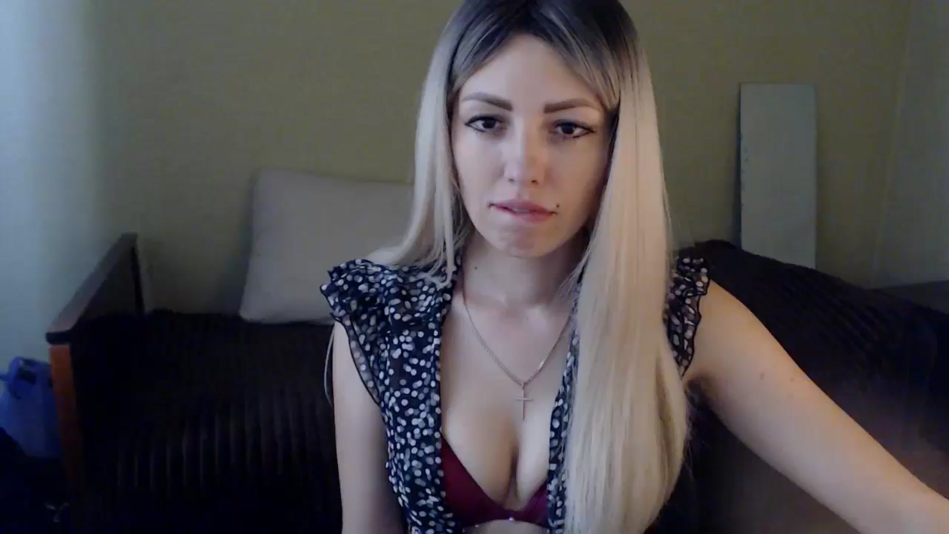 Gallery image thumbnail from Sabine8's myfreecams stream on, 06/12/2024, 10:33 image 11 of 20