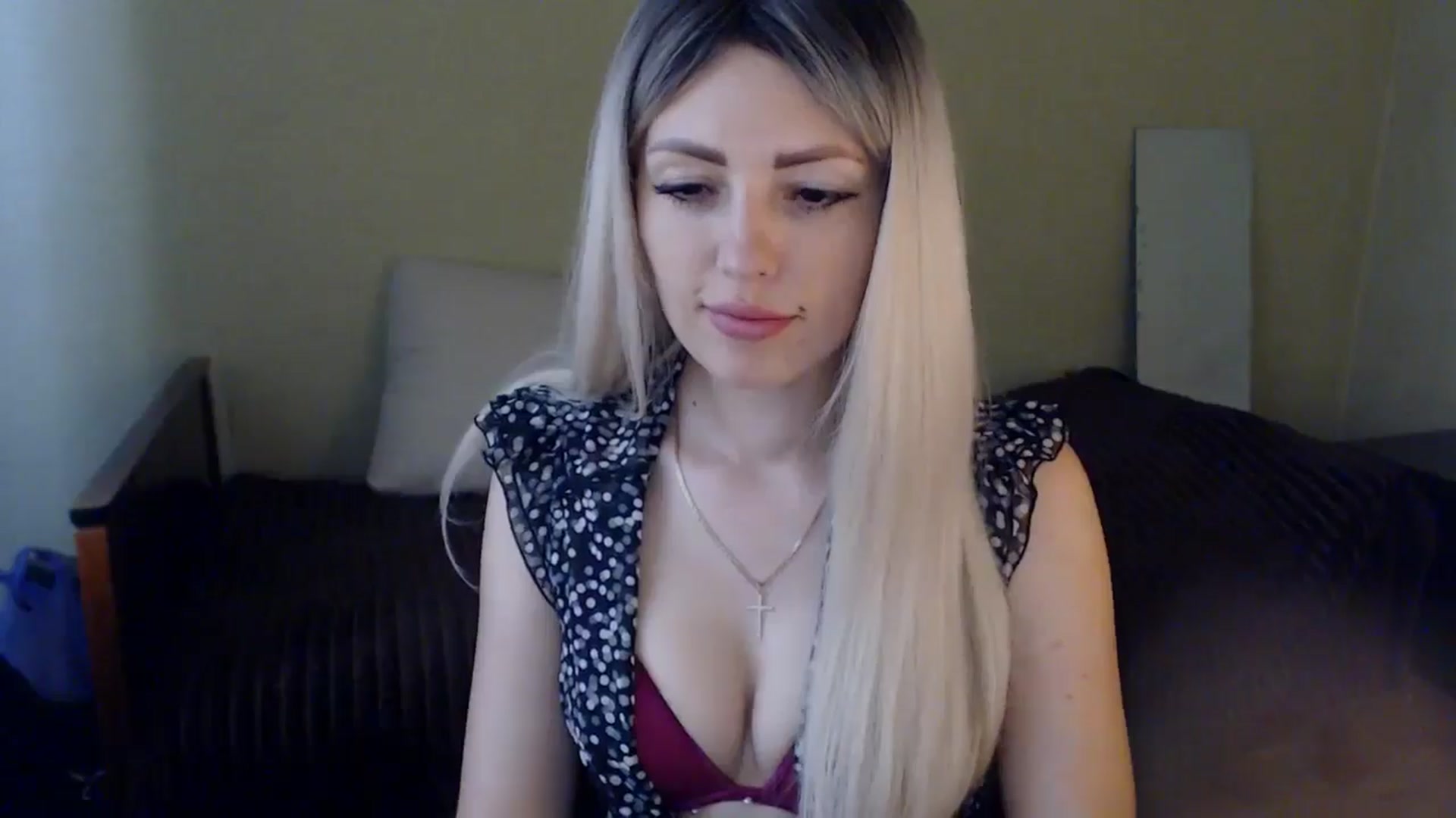 Gallery image thumbnail from Sabine8's myfreecams stream on, 06/12/2024, 10:33 image 7 of 20