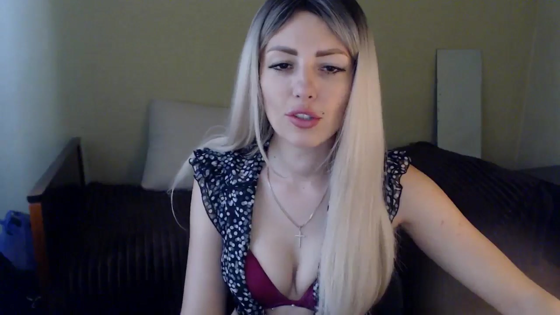 Gallery image thumbnail from Sabine8's myfreecams stream on, 06/12/2024, 10:33 image 5 of 20