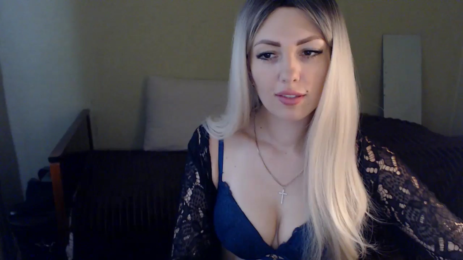 Gallery image thumbnail from Sabine8's myfreecams stream on, 06/20/2024, 10:03 image 8 of 20