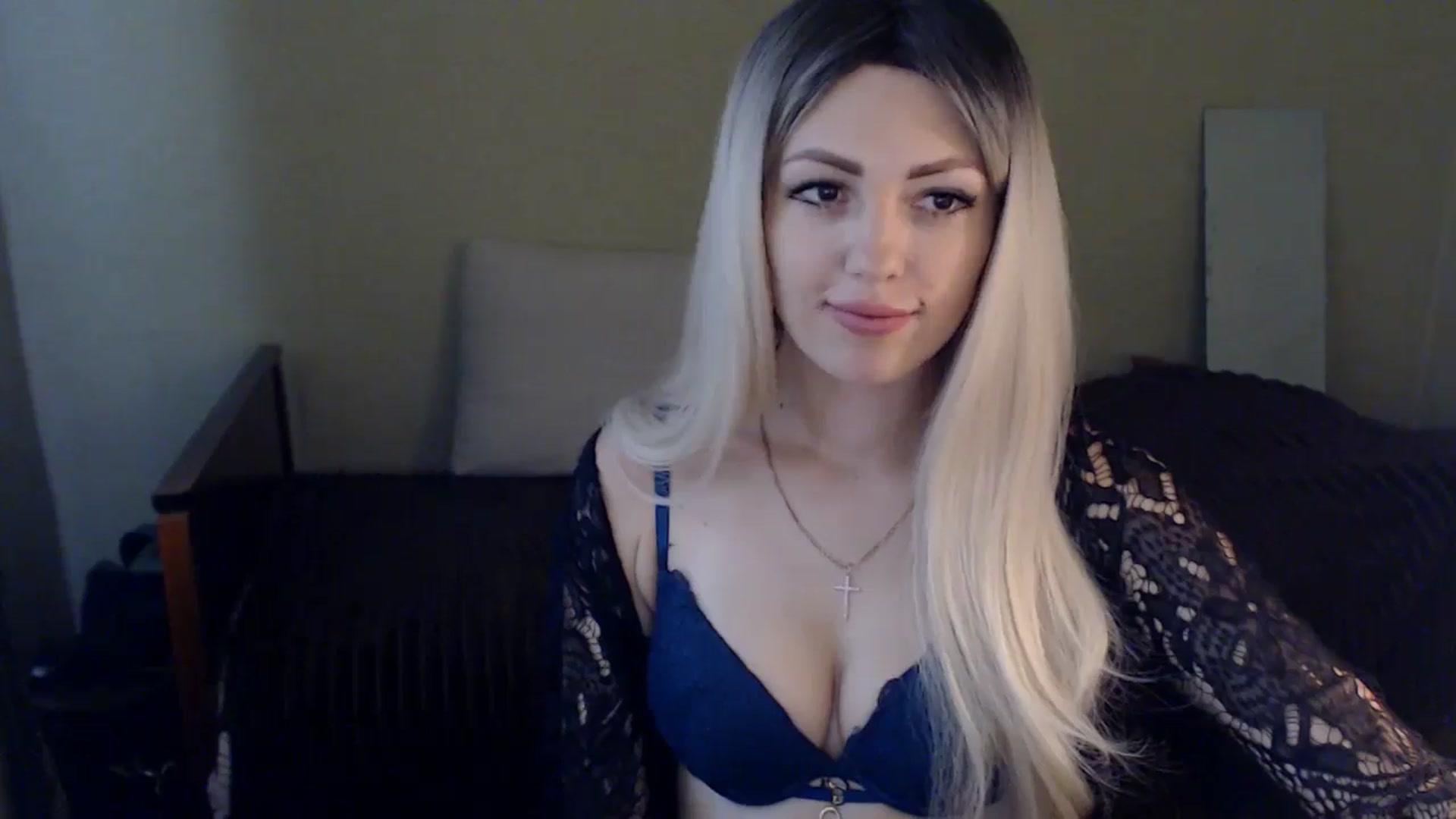 Gallery image thumbnail from Sabine8's myfreecams stream on, 06/20/2024, 10:03 image 14 of 20