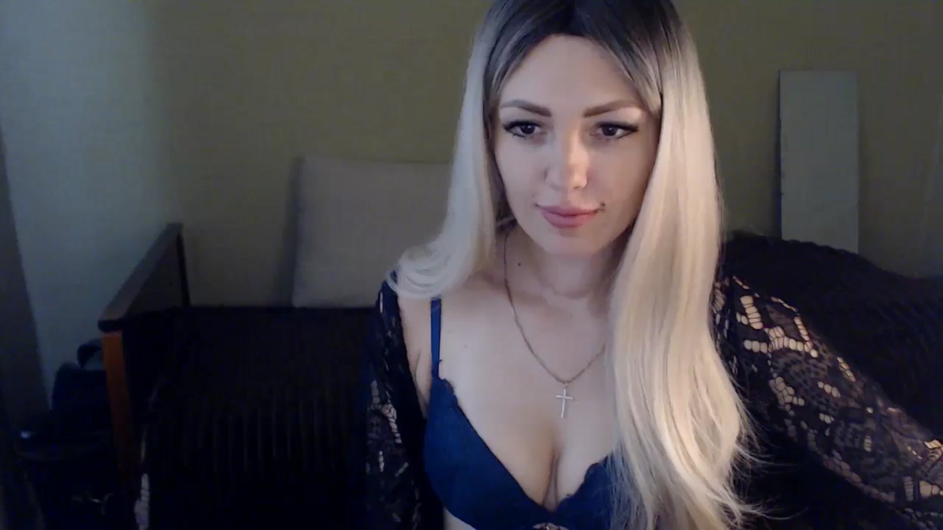 Gallery image thumbnail from Sabine8's myfreecams stream on, 06/20/2024, 10:03 image 10 of 20