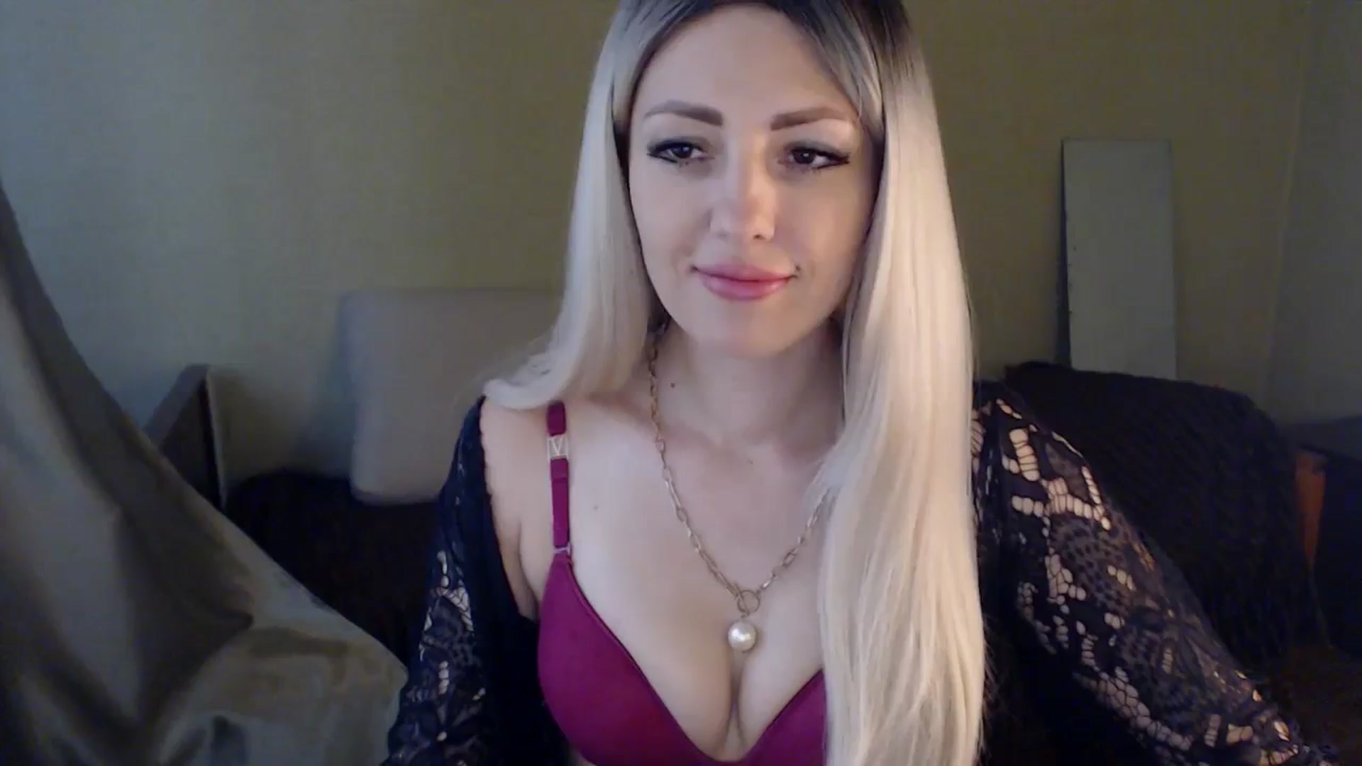 Gallery image thumbnail from Sabine8's myfreecams stream on, 06/26/2024, 14:44 image 2 of 20