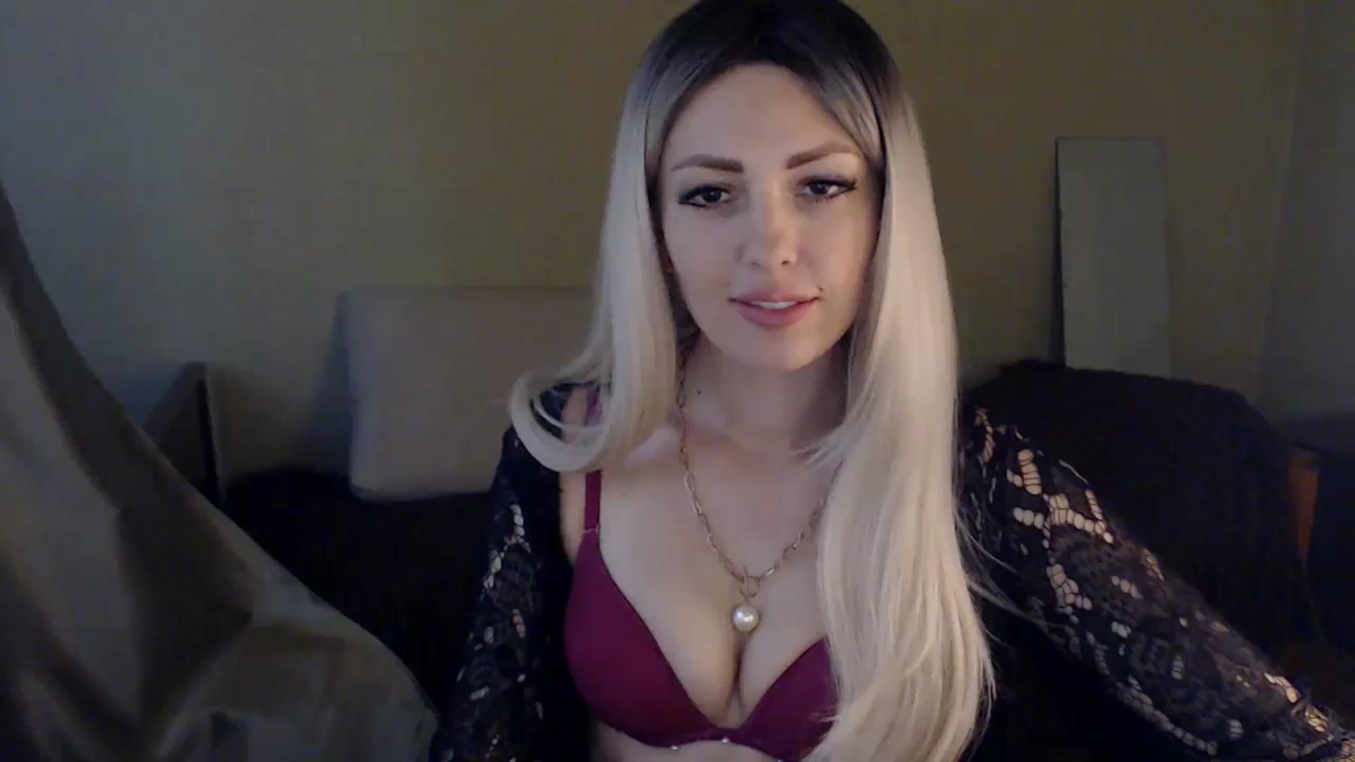 Gallery image thumbnail from Sabine8's myfreecams stream on, 06/26/2024, 14:44 image 17 of 20