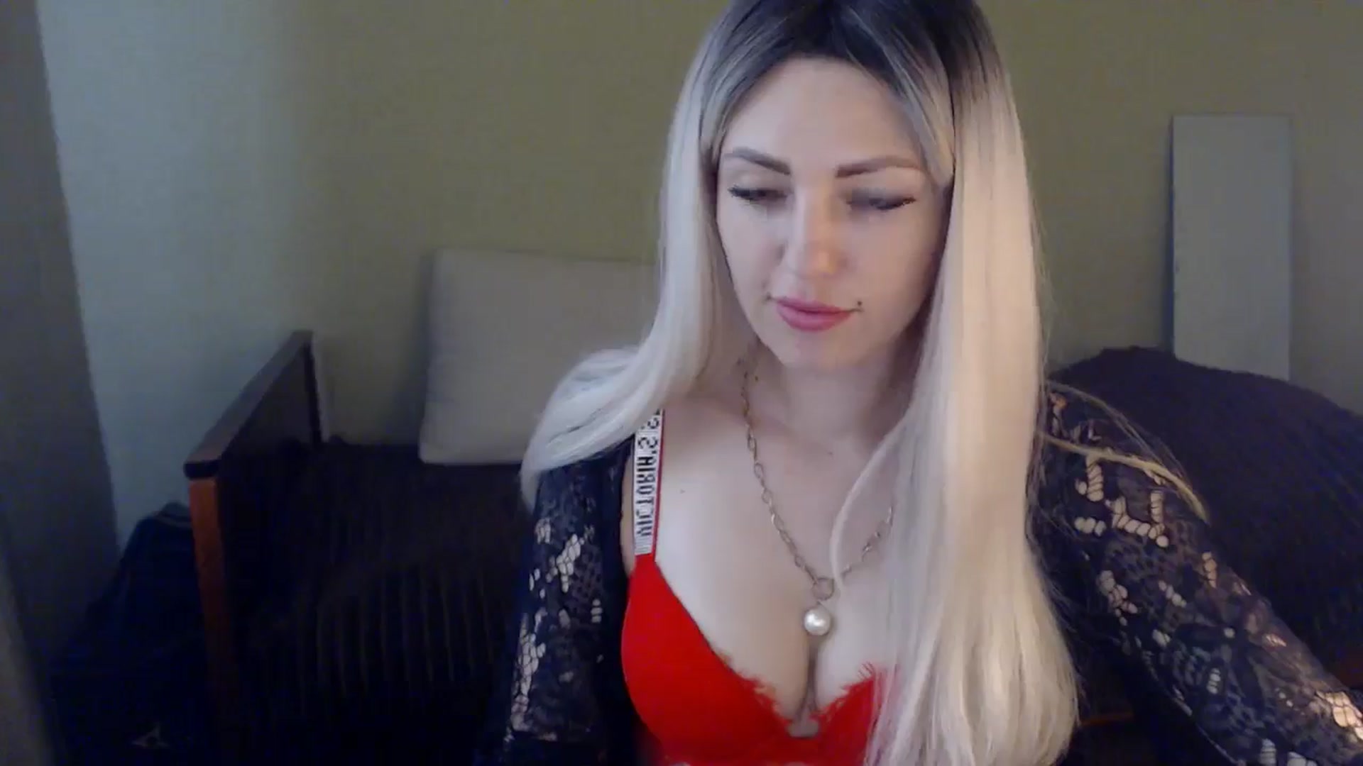 Gallery image thumbnail from Sabine8's myfreecams stream on, 07/02/2024, 10:17 image 19 of 20