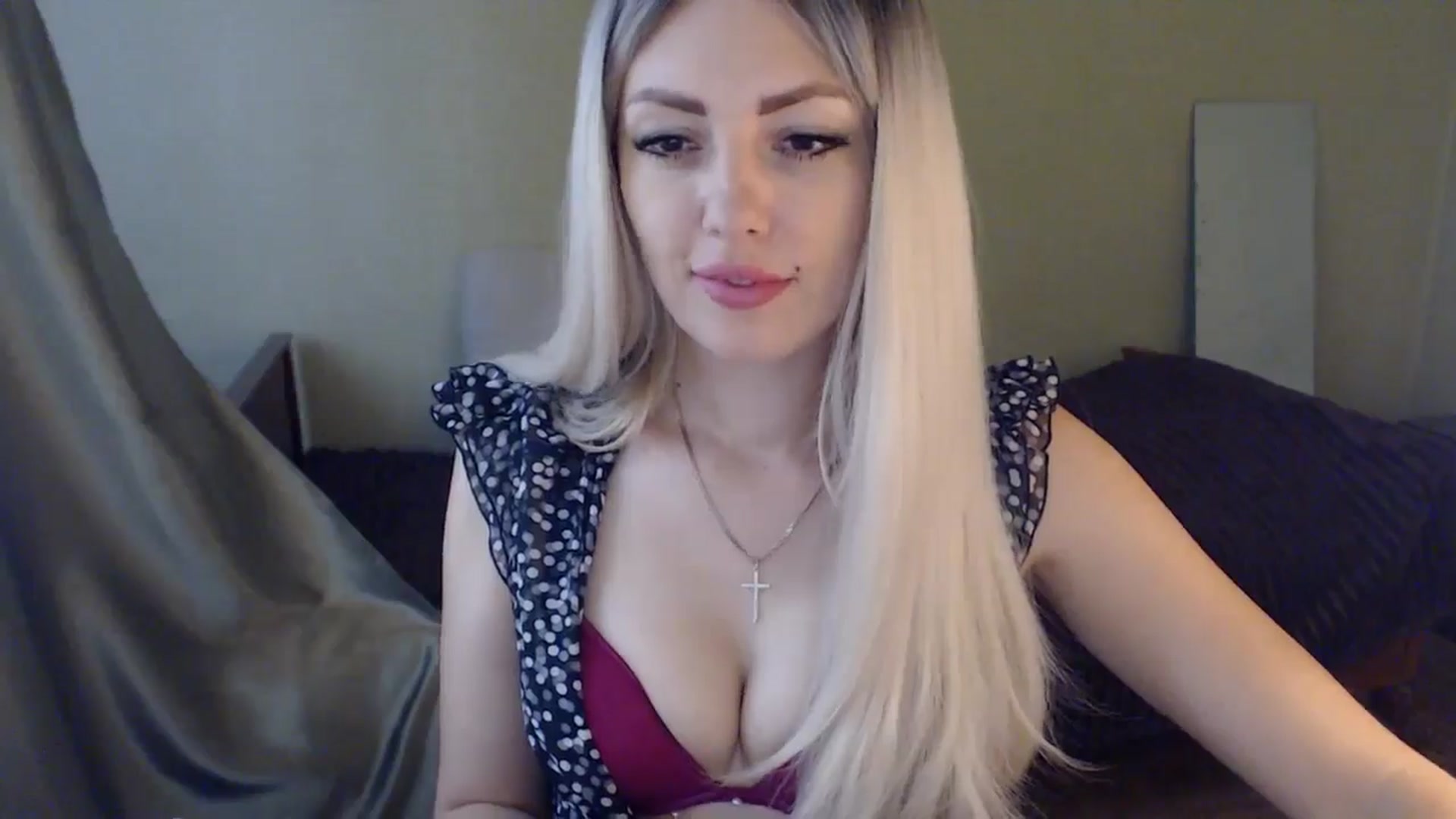Gallery image thumbnail from Sabine8's myfreecams stream on, 07/04/2024, 10:15 image 13 of 20
