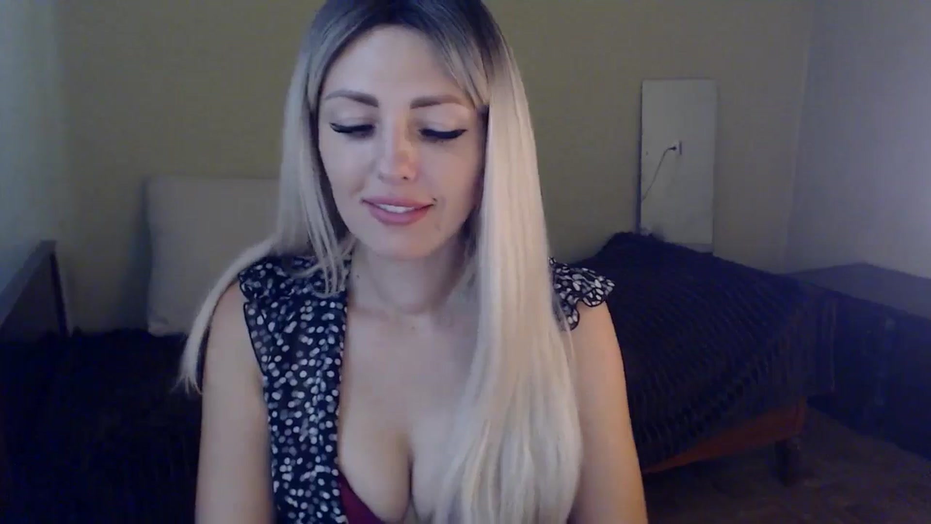 Gallery image thumbnail from Sabine8's myfreecams stream on, 07/22/2024, 11:15 image 13 of 20