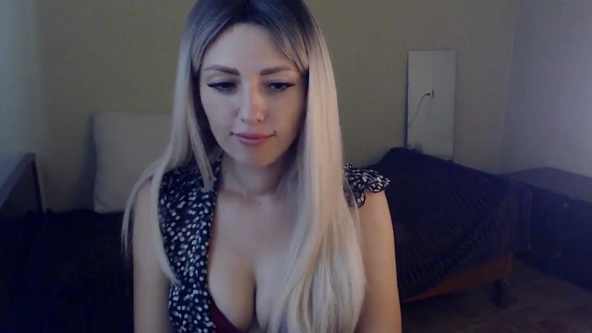Gallery image thumbnail from Sabine8's myfreecams stream on, 07/22/2024, 11:15 image 15 of 20