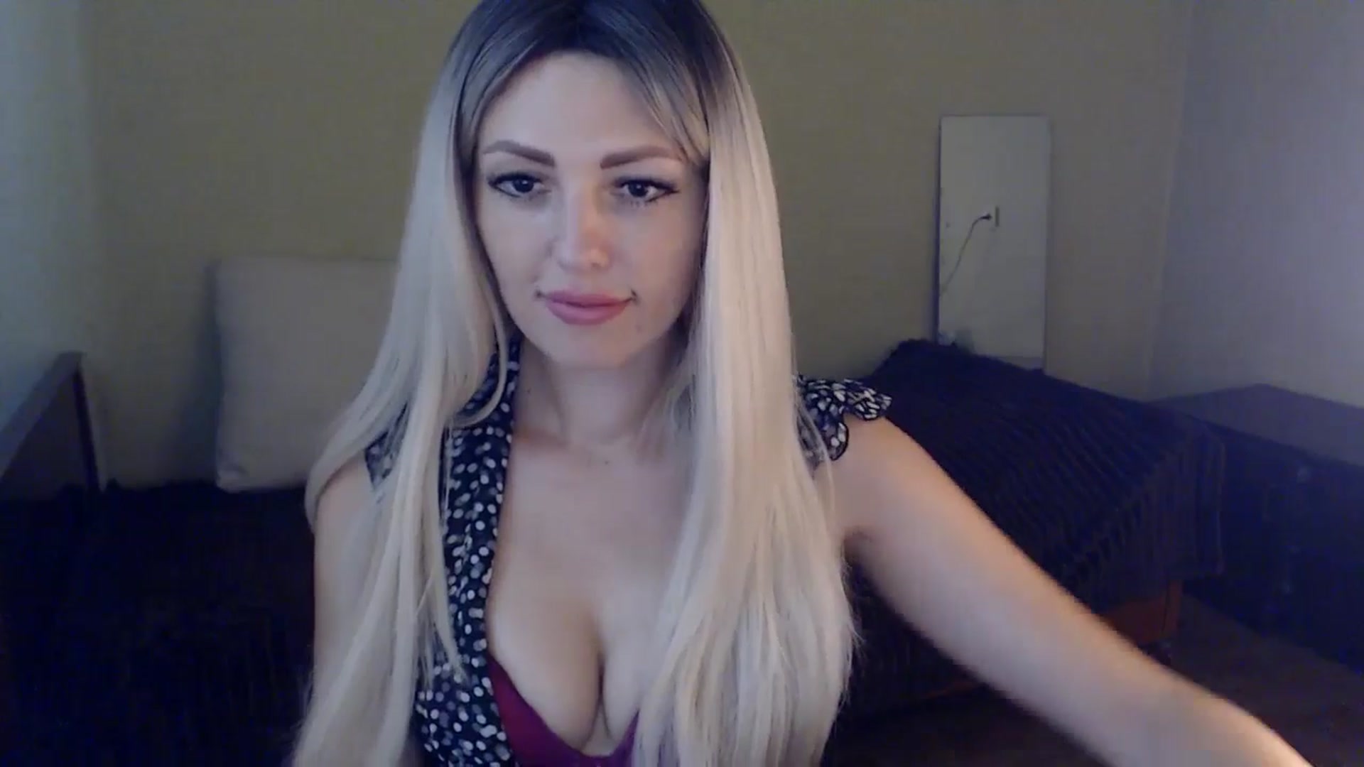 Gallery image thumbnail from Sabine8's myfreecams stream on, 07/22/2024, 11:15 image 18 of 20