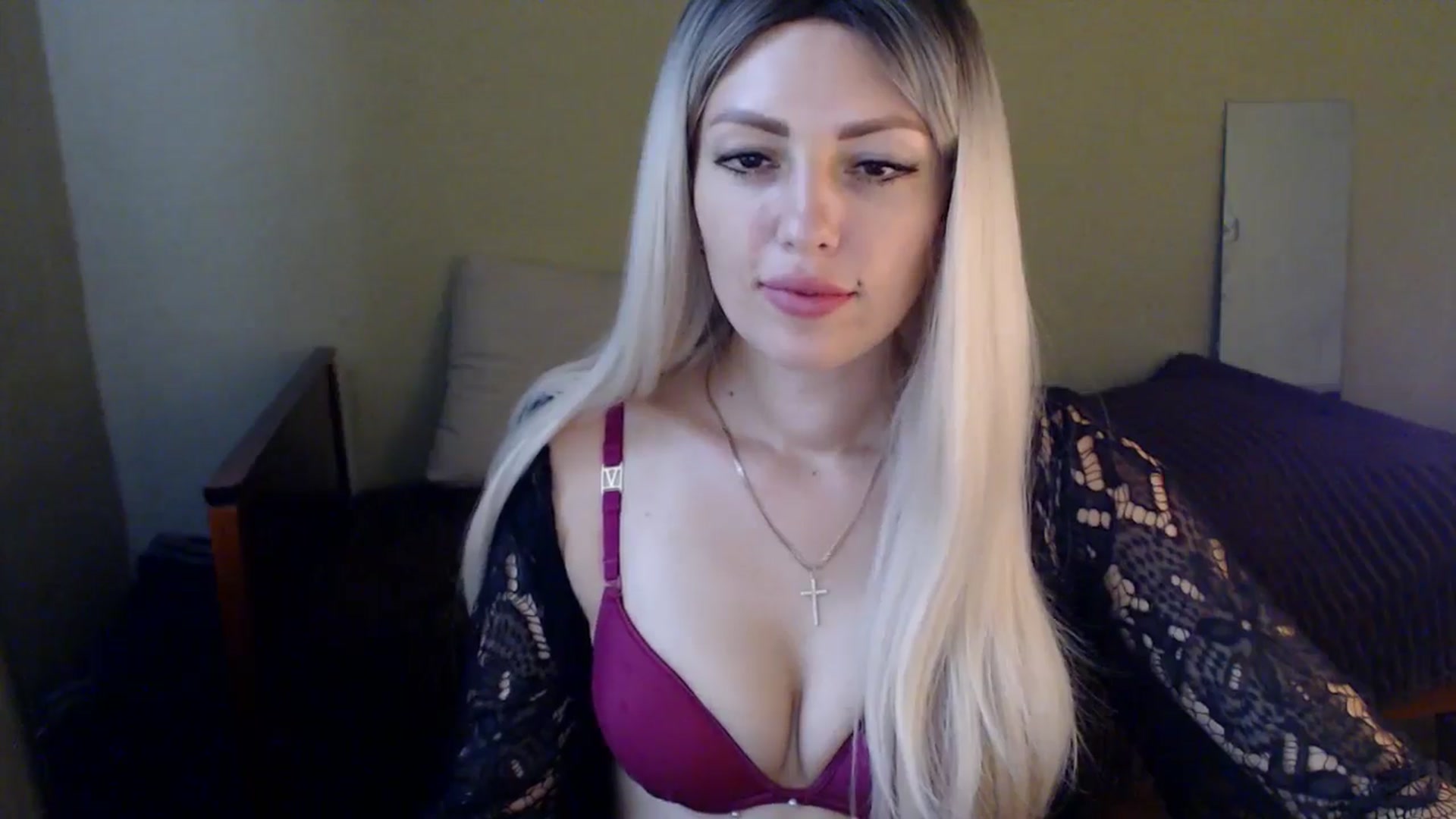 Gallery image thumbnail from Sabine8's myfreecams stream on, 08/06/2024, 10:11 image 12 of 20