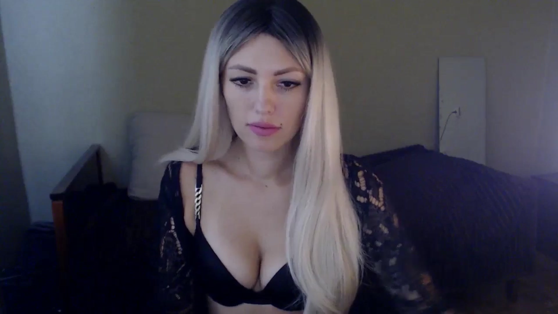 Gallery image thumbnail from Sabine8's myfreecams stream on, 09/26/2024, 11:03 image 3 of 20