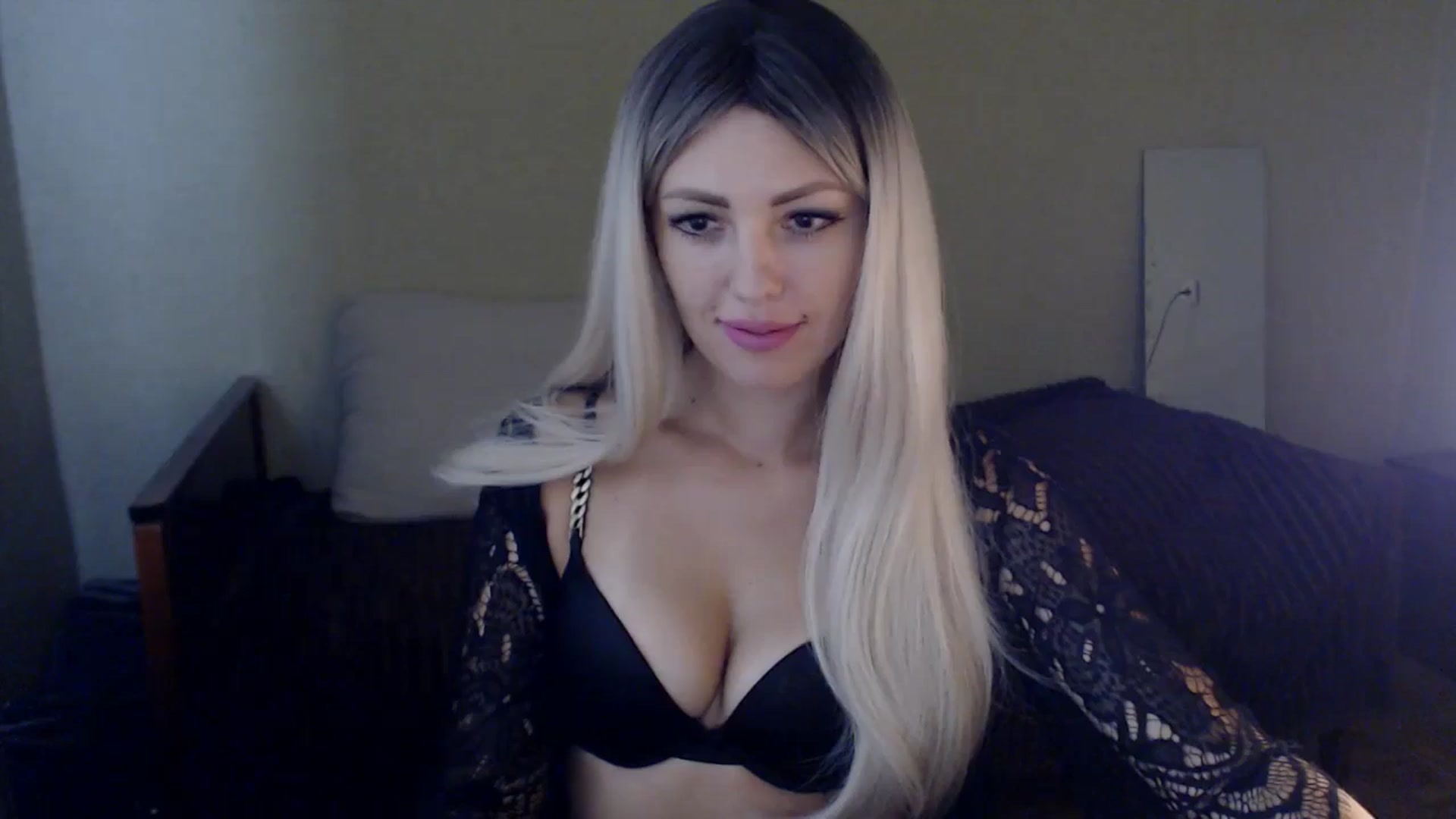 Gallery image thumbnail from Sabine8's myfreecams stream on, 09/26/2024, 11:03 image 5 of 20