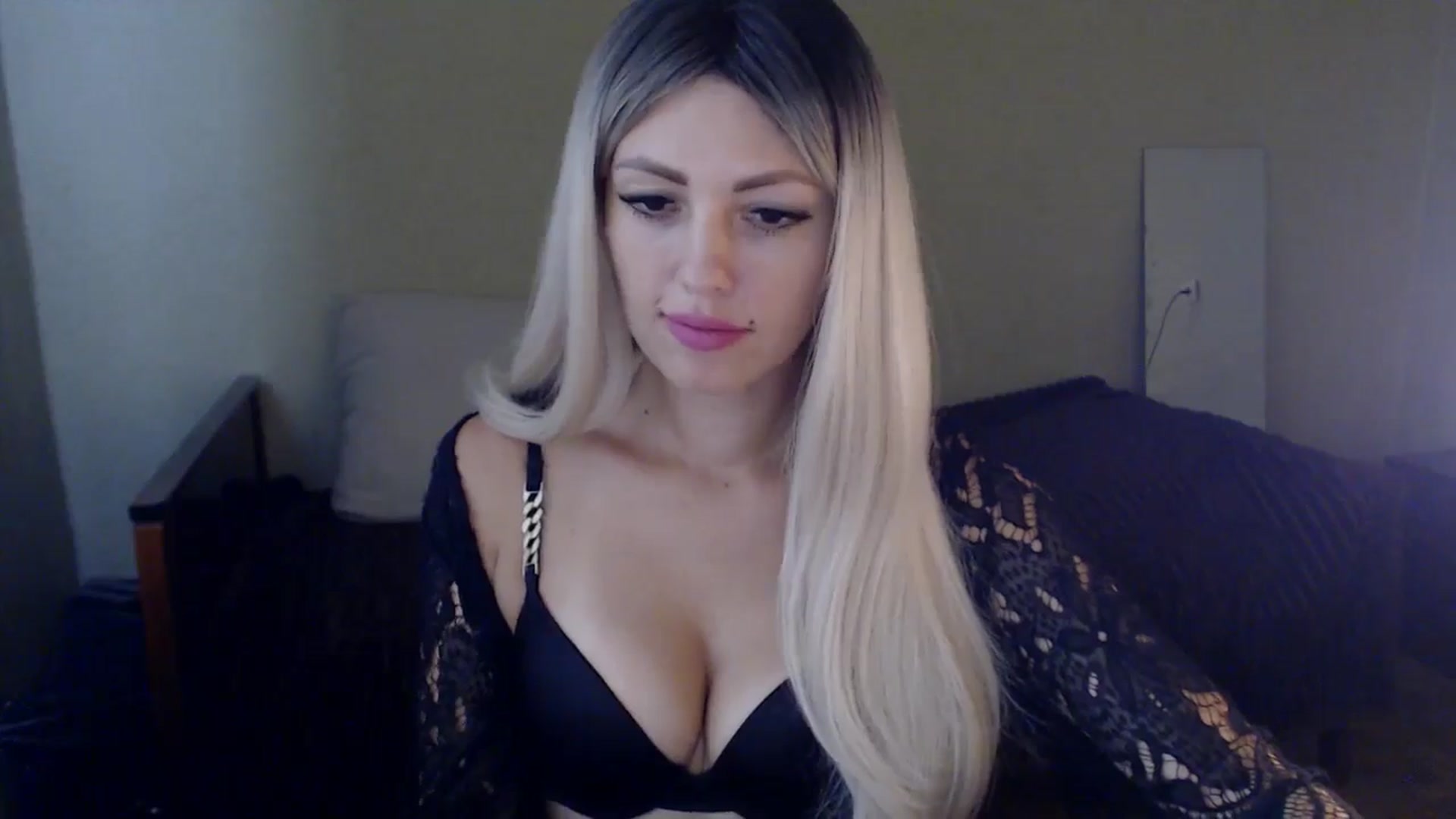 Gallery image thumbnail from Sabine8's myfreecams stream on, 09/26/2024, 11:03 image 10 of 20