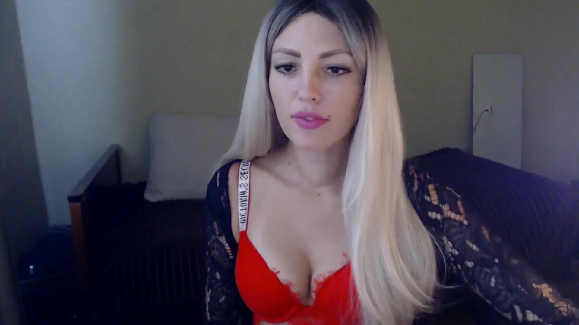 Gallery image thumbnail from Sabine8's myfreecams stream on, 09/27/2024, 10:57 image 5 of 20