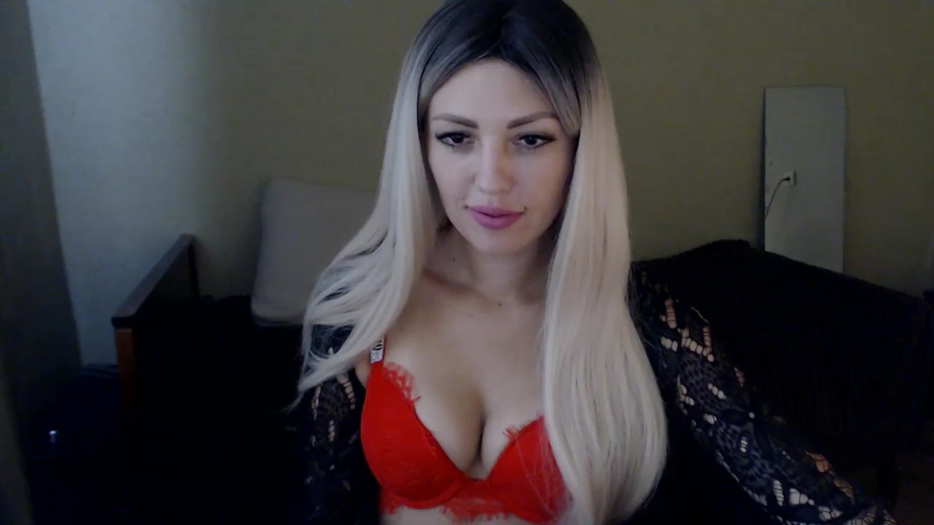 Gallery image thumbnail from Sabine8's myfreecams stream on, 09/27/2024, 11:57 image 6 of 20
