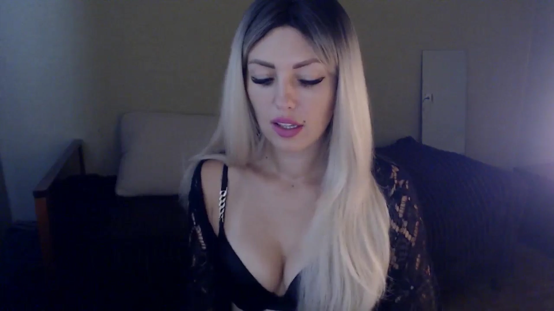 Gallery image thumbnail from Sabine8's myfreecams stream on, 10/01/2024, 10:18 image 9 of 20