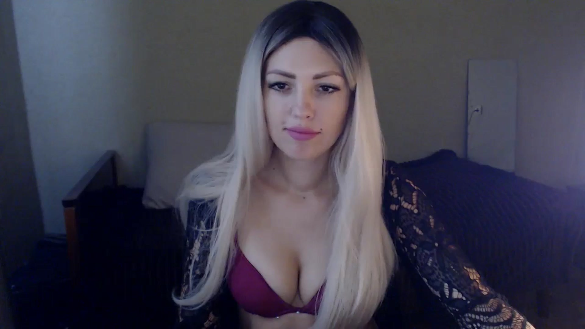 Gallery image thumbnail from Sabine8's myfreecams stream on, 10/05/2024, 09:24 image 3 of 20