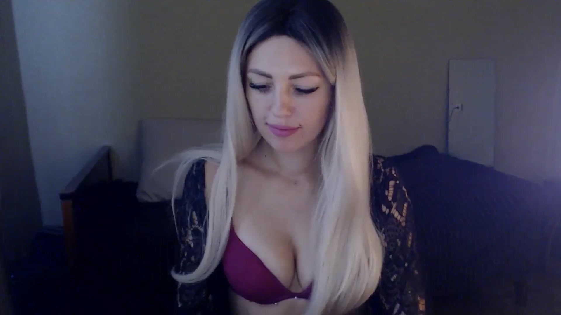 Gallery image thumbnail from Sabine8's myfreecams stream on, 10/05/2024, 09:24 image 9 of 20