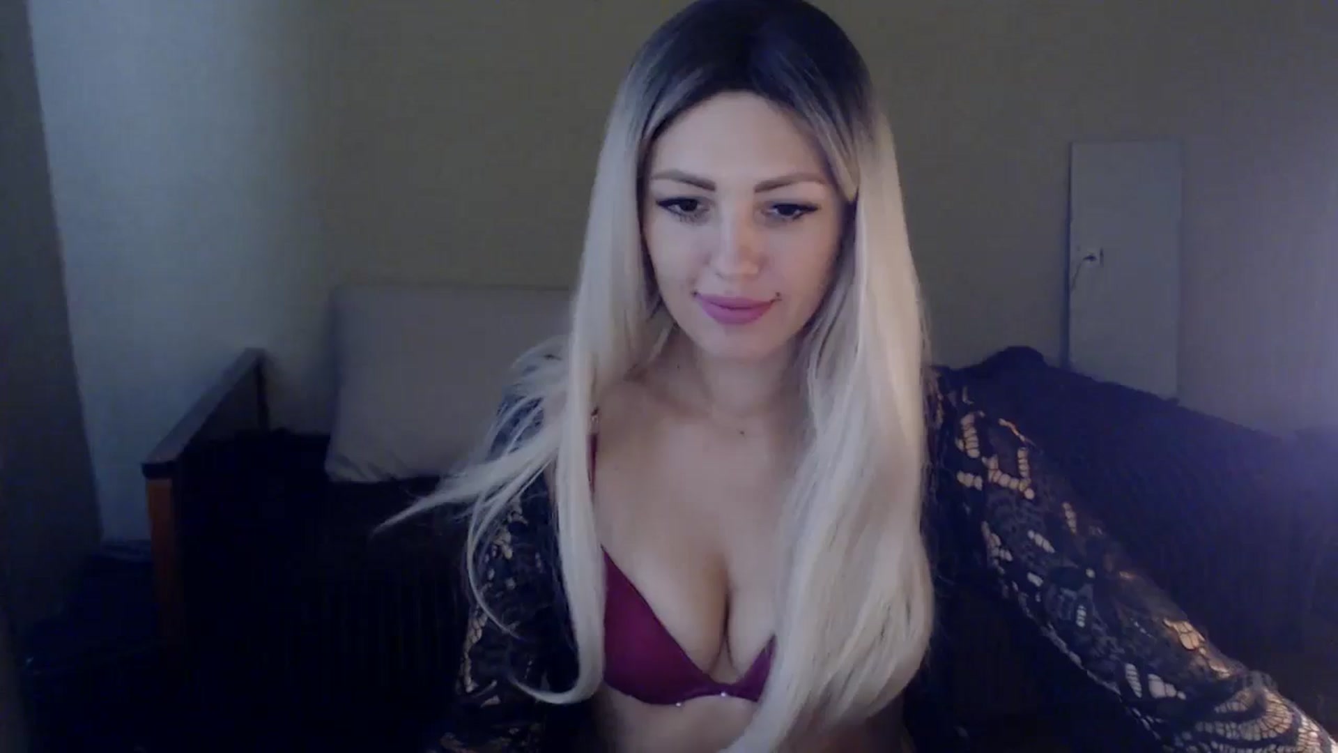 Gallery image thumbnail from Sabine8's myfreecams stream on, 10/05/2024, 09:24 image 16 of 20