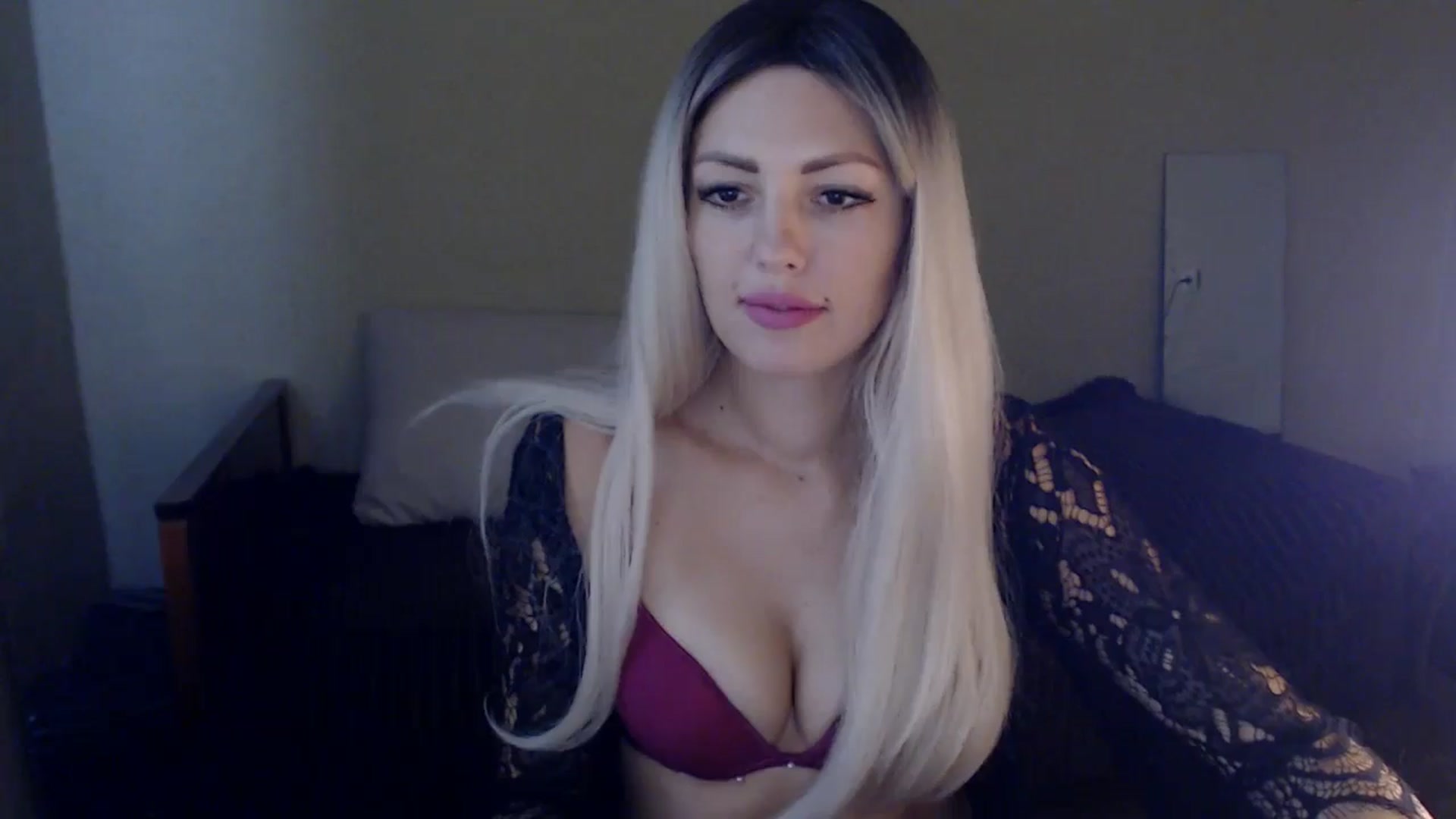 Gallery image thumbnail from Sabine8's myfreecams stream on, 10/05/2024, 09:24 image 10 of 20
