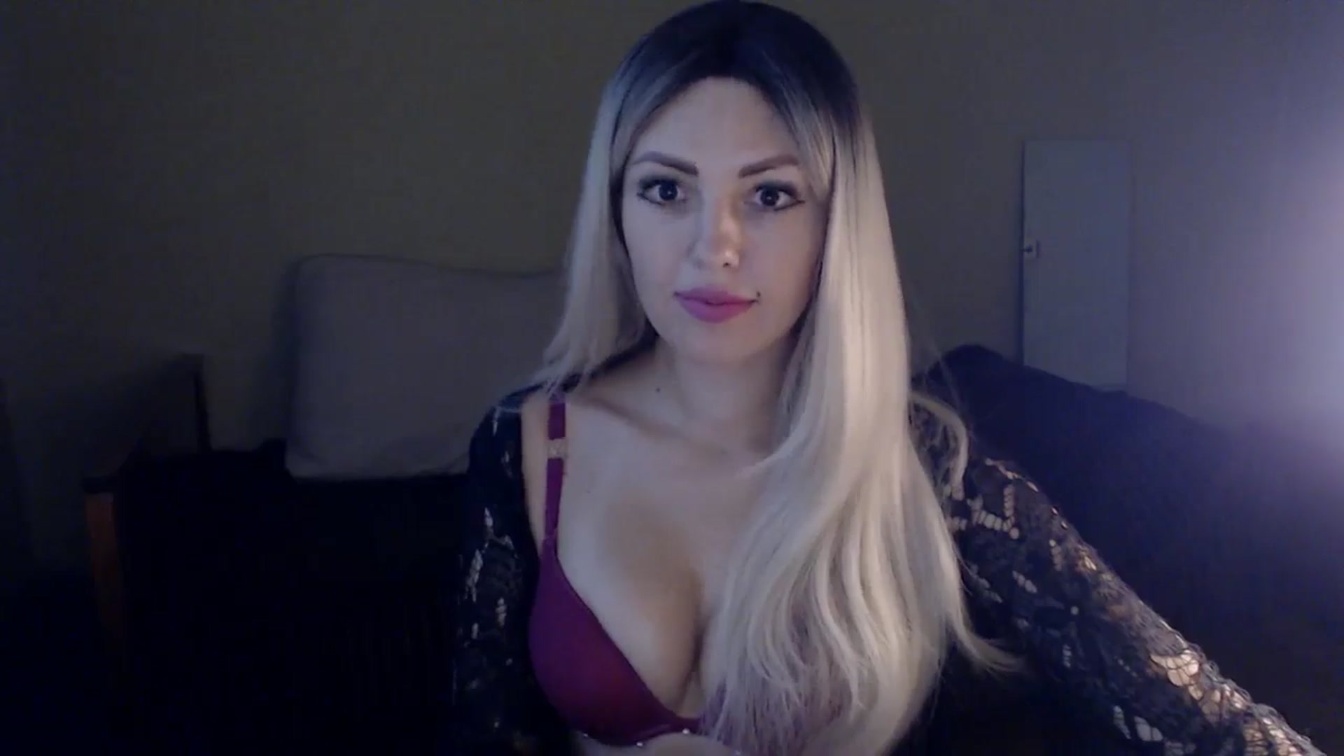 Gallery image thumbnail from Sabine8's myfreecams stream on, 10/21/2024, 12:03 image 19 of 20