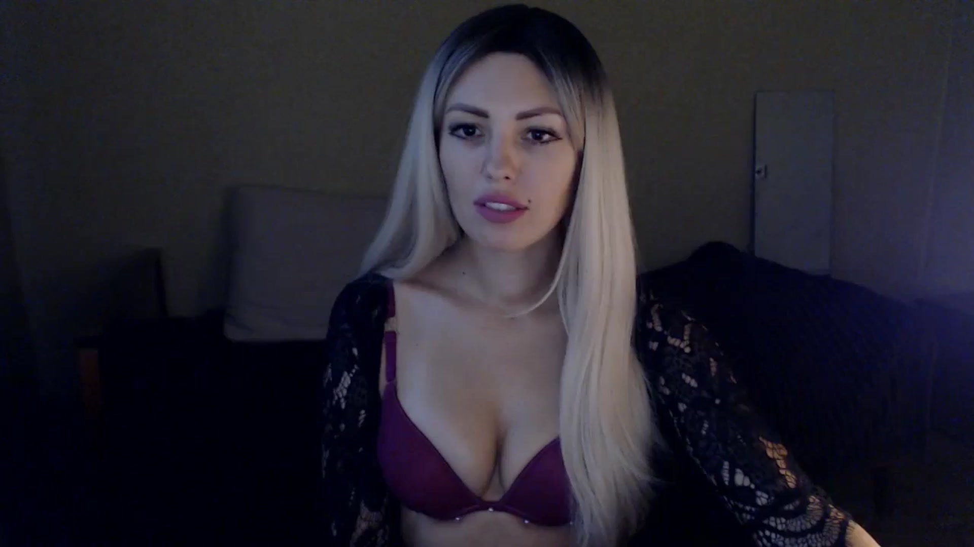 Gallery image thumbnail from Sabine8's myfreecams stream on, 10/21/2024, 13:53 image 2 of 20