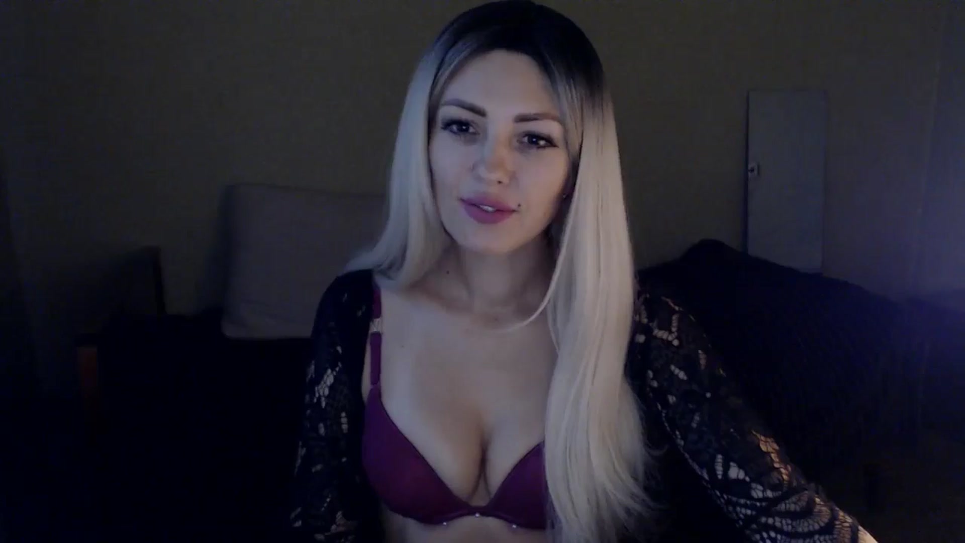 Gallery image thumbnail from Sabine8's myfreecams stream on, 10/21/2024, 13:53 image 6 of 20