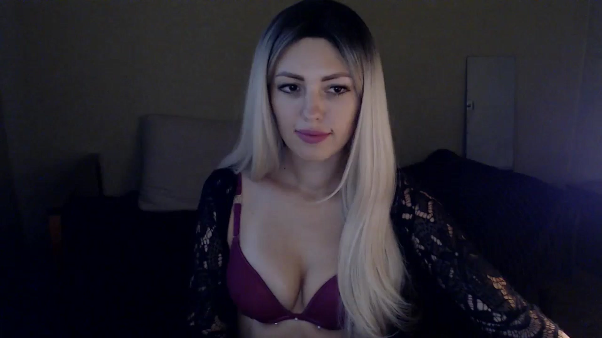 Gallery image thumbnail from Sabine8's myfreecams stream on, 10/21/2024, 13:53 image 13 of 20