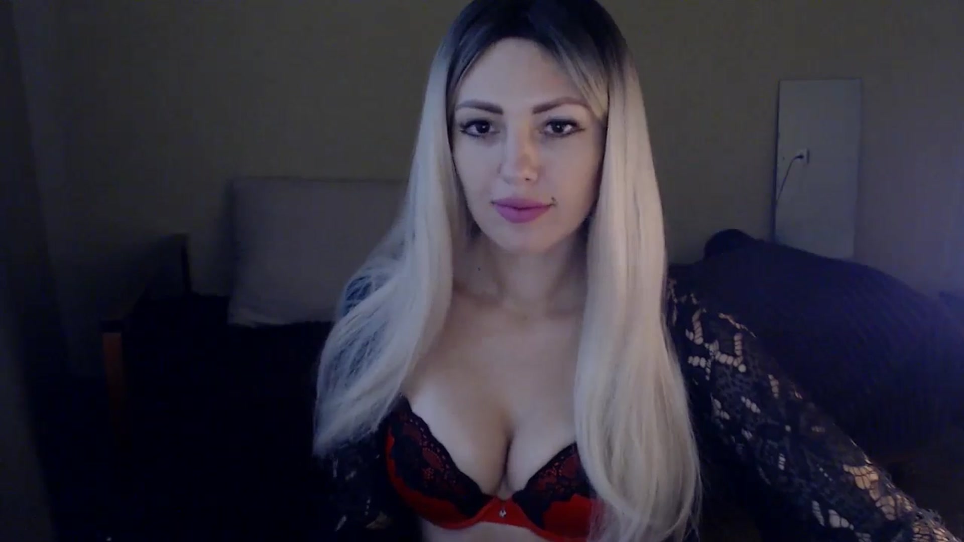 Gallery image thumbnail from Sabine8's myfreecams stream on, 10/22/2024, 09:52 image 11 of 20