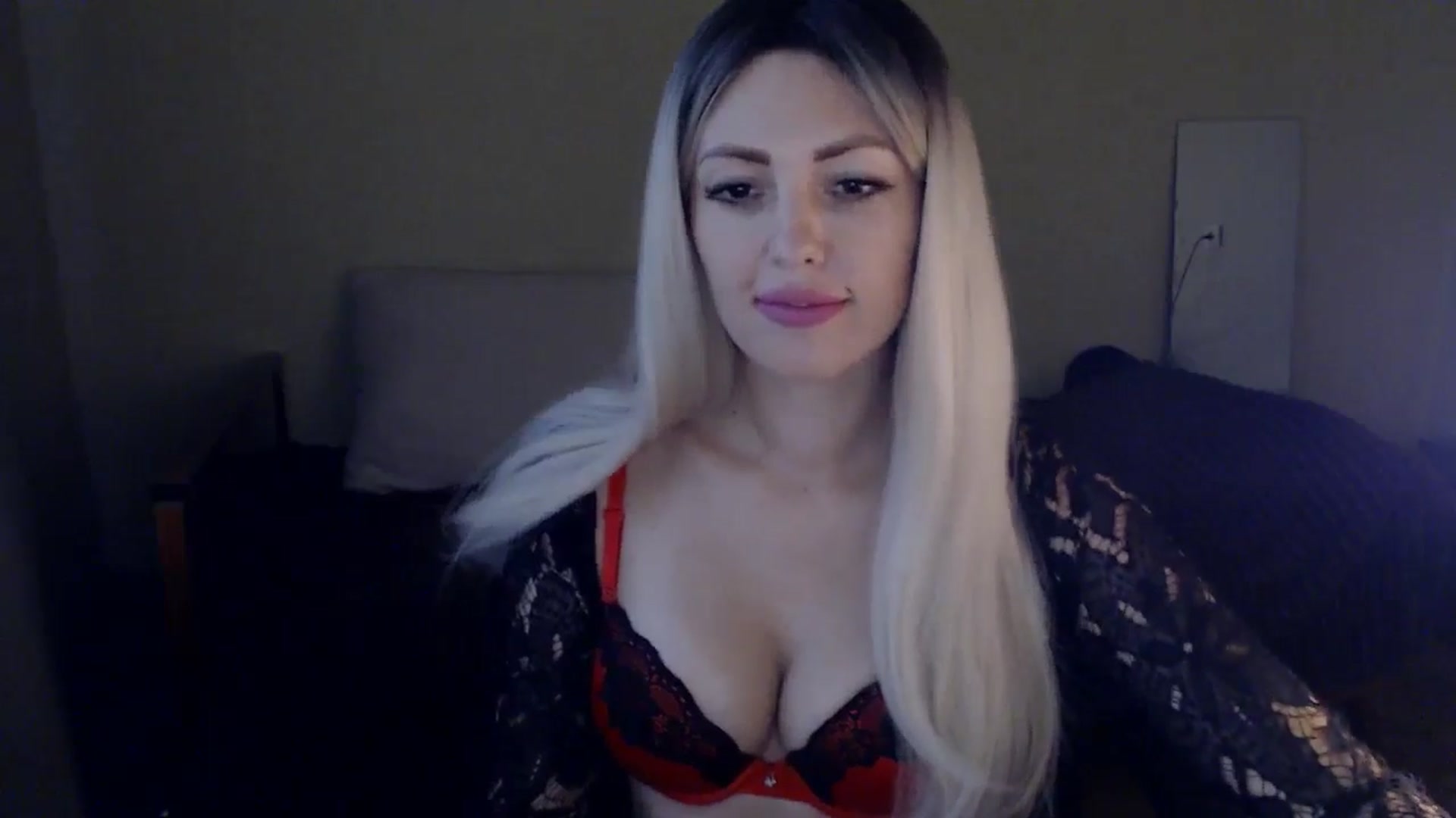 Gallery image thumbnail from Sabine8's myfreecams stream on, 10/22/2024, 09:52 image 16 of 20