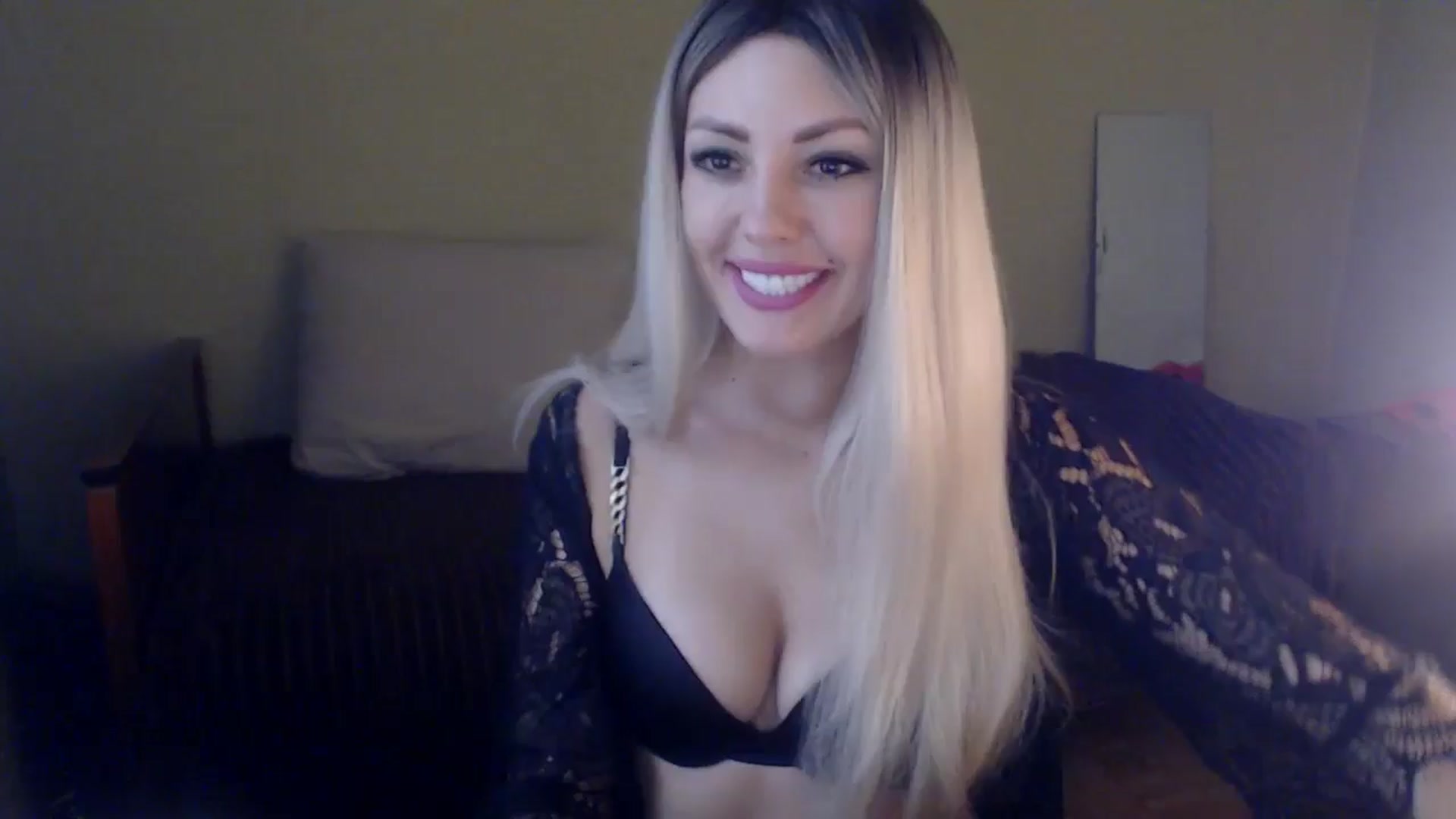Gallery image thumbnail from Sabine8's myfreecams stream on, 11/05/2024, 11:22 image 1 of 20
