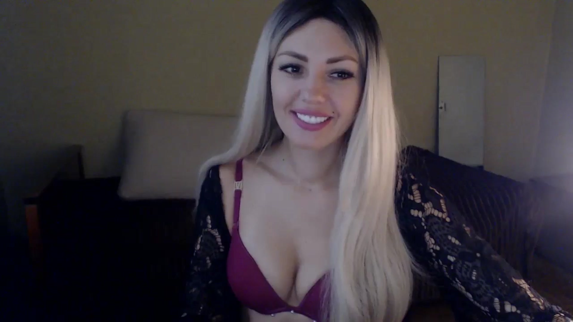 Gallery image thumbnail from Sabine8's myfreecams stream on, 11/12/2024, 10:46 image 8 of 20