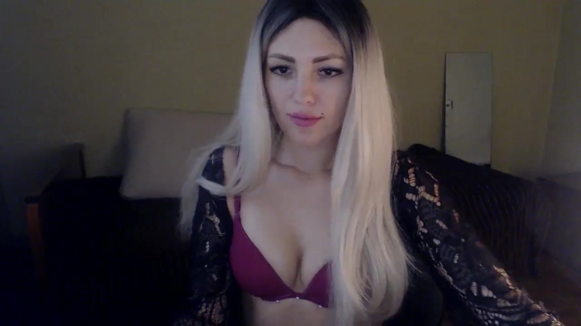 Gallery image thumbnail from Sabine8's myfreecams stream on, 11/12/2024, 10:46 image 14 of 20