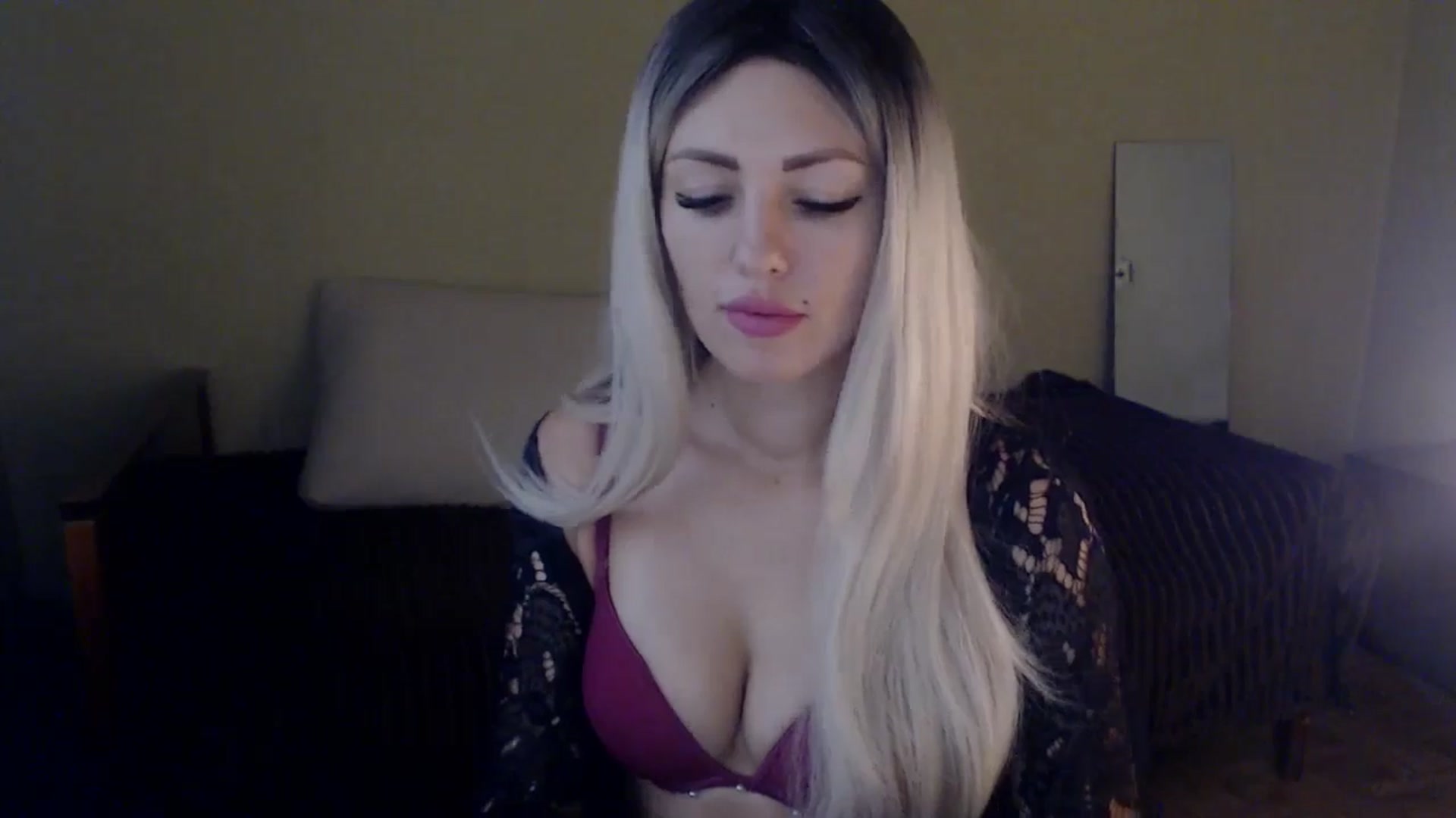 Gallery image thumbnail from Sabine8's myfreecams stream on, 11/12/2024, 10:46 image 5 of 20