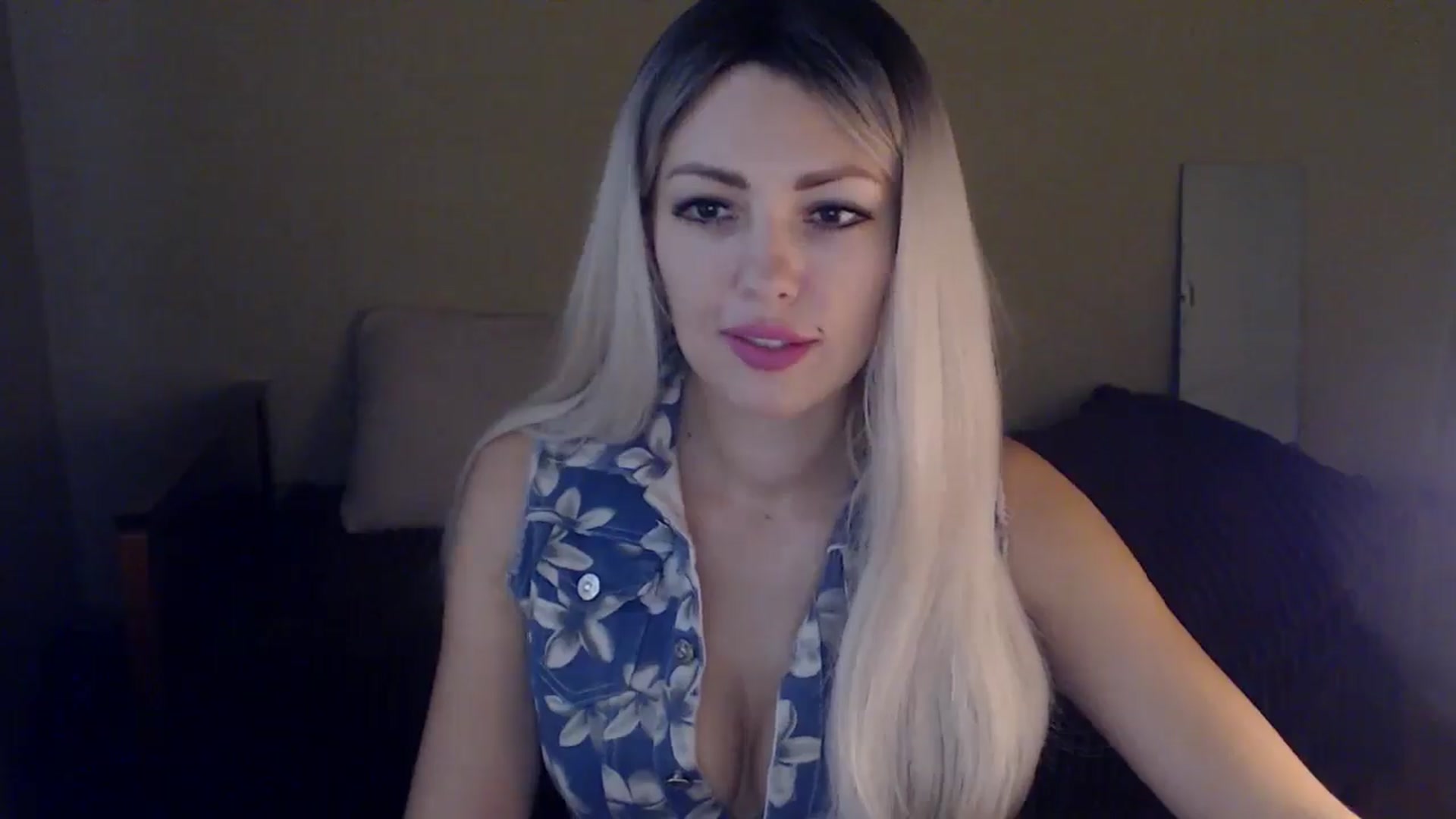 Gallery image thumbnail from Sabine8's myfreecams stream on, 11/23/2024, 12:01 image 10 of 20