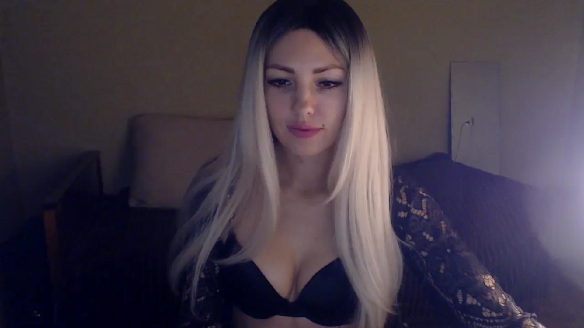 Gallery image thumbnail from Sabine8's myfreecams stream on, 11/27/2024, 13:46 image 11 of 20