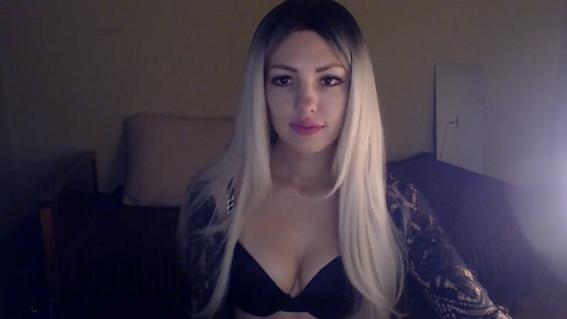 Gallery image thumbnail from Sabine8's myfreecams stream on, 11/27/2024, 13:46 image 6 of 20