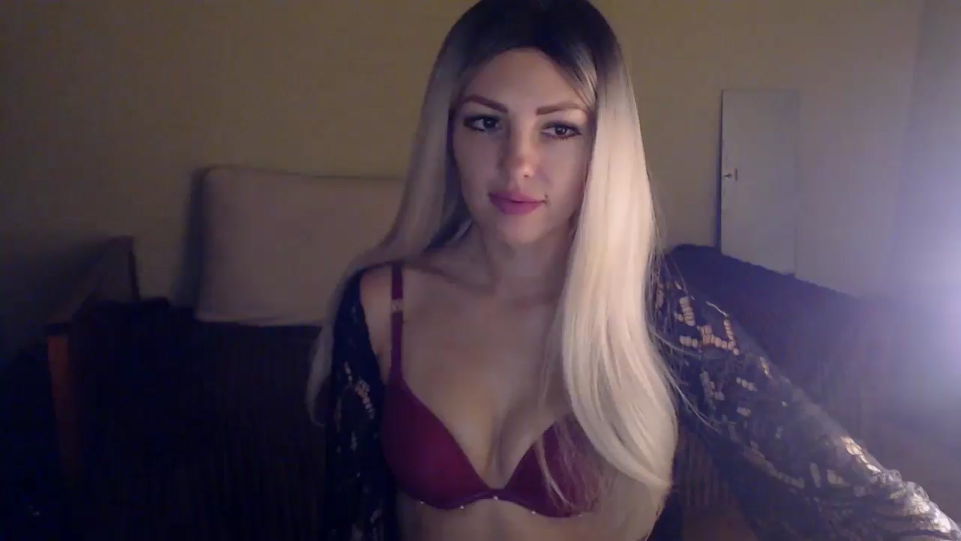 Gallery image thumbnail from Sabine8's myfreecams stream on, 11/30/2024, 15:19 image 17 of 20