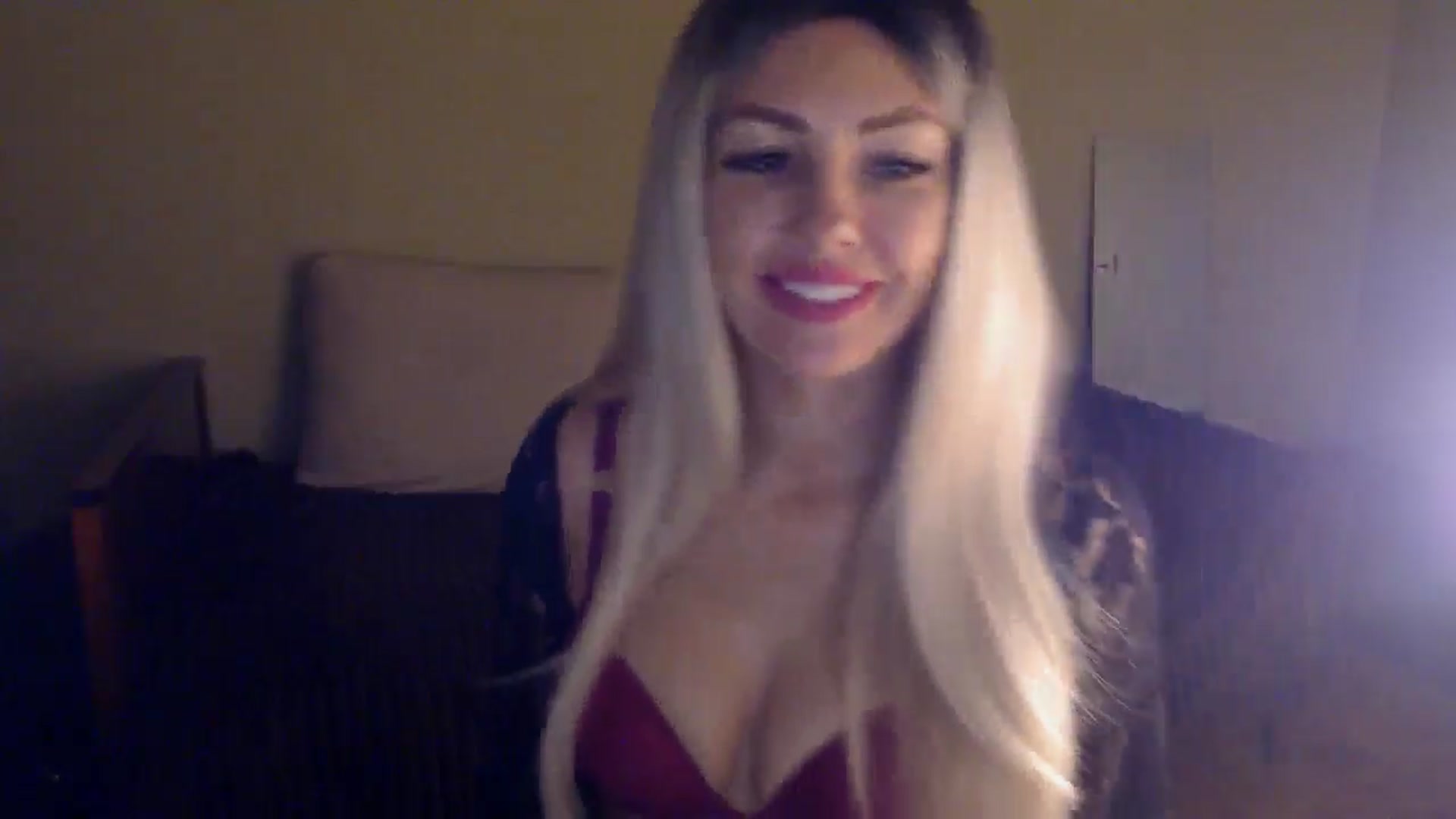 Gallery image thumbnail from Sabine8's myfreecams stream on, 11/30/2024, 15:19 image 7 of 20