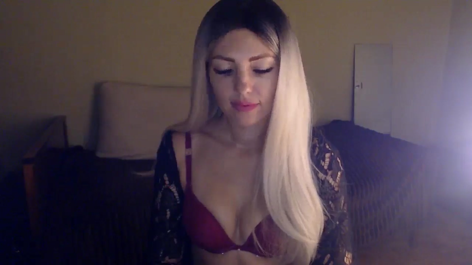 Gallery image thumbnail from Sabine8's myfreecams stream on, 11/30/2024, 15:19 image 16 of 20