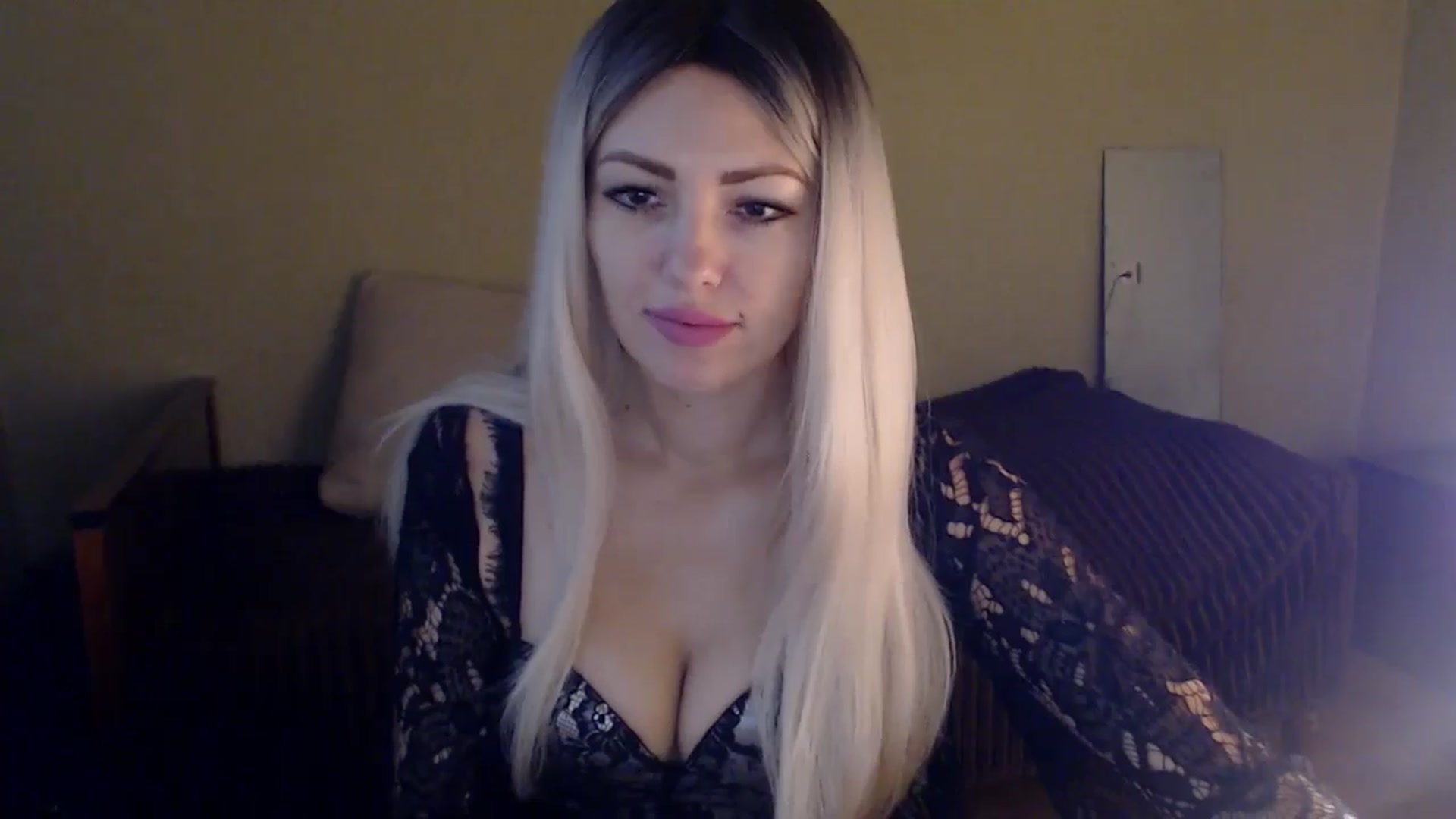 Gallery image thumbnail from Sabine8's myfreecams stream on, 12/03/2024, 09:23 image 2 of 20