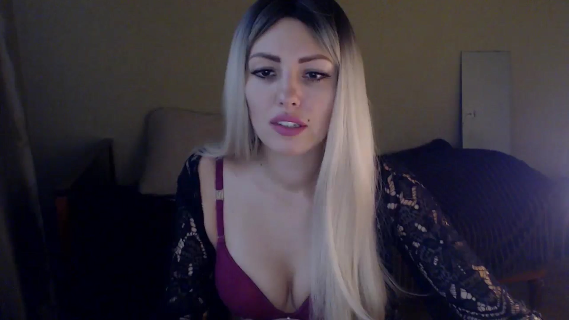 Gallery image thumbnail from Sabine8's myfreecams stream on, 12/12/2024, 11:19 image 19 of 20