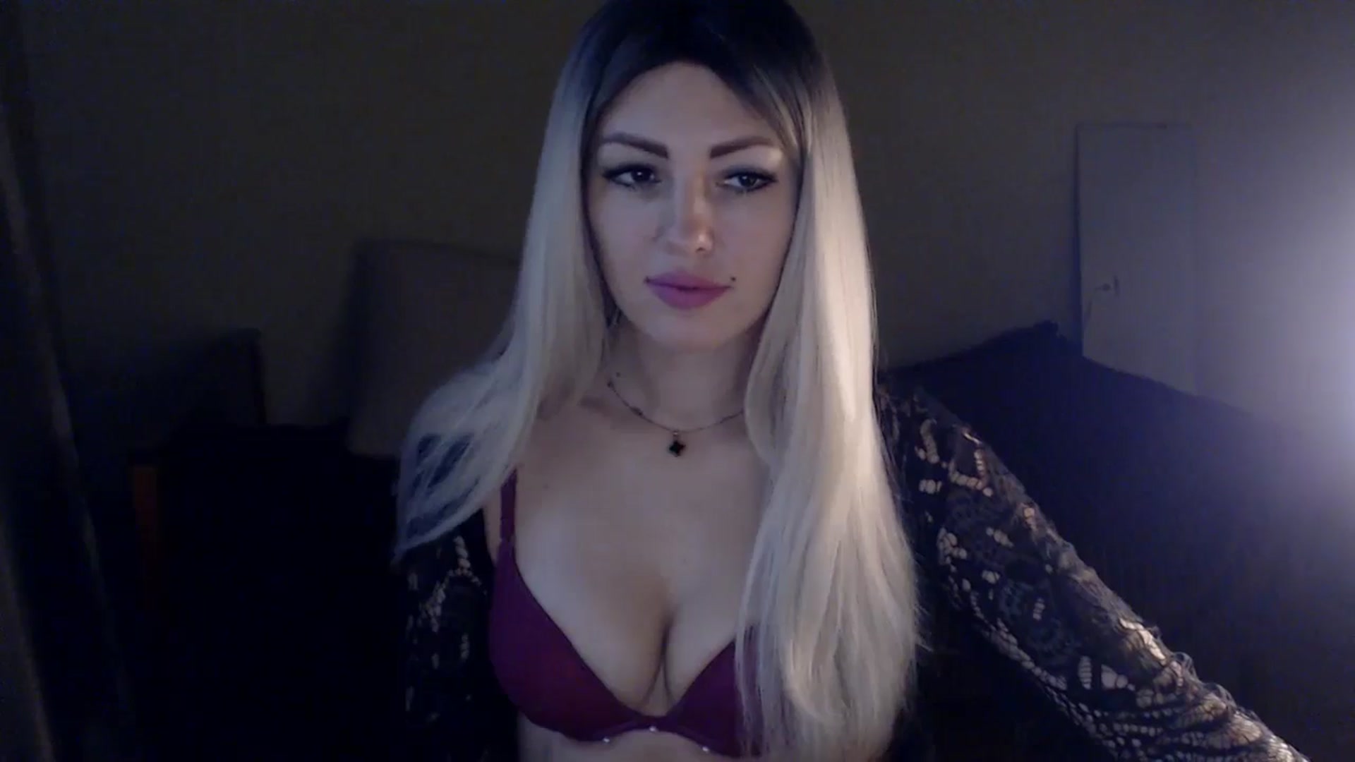 Gallery image thumbnail from Sabine8's myfreecams stream on, 12/20/2024, 13:52 image 2 of 20
