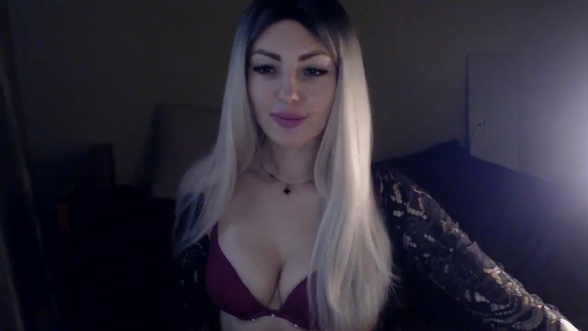 Gallery image thumbnail from Sabine8's myfreecams stream on, 12/20/2024, 13:52 image 3 of 20