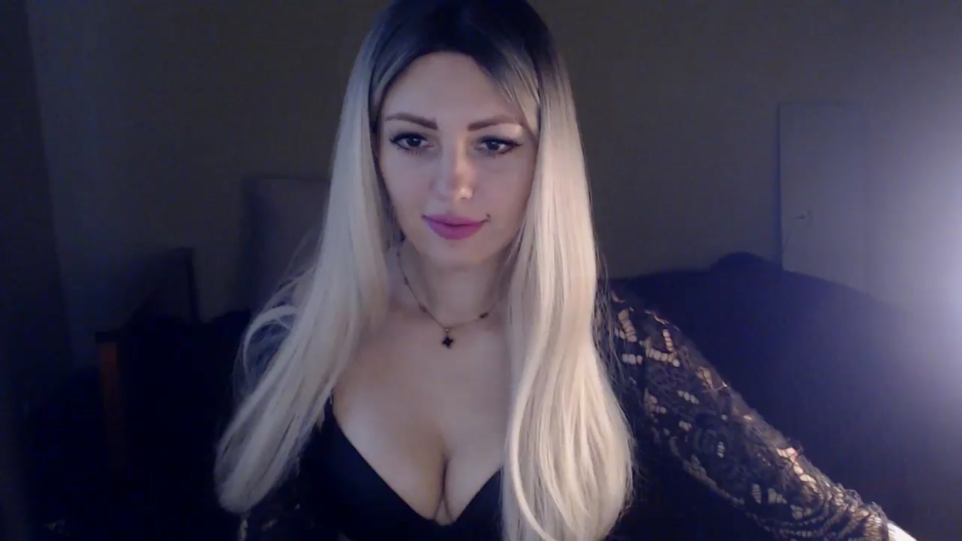 Gallery image thumbnail from Sabine8's myfreecams stream on, 12/26/2024, 11:16 image 19 of 20