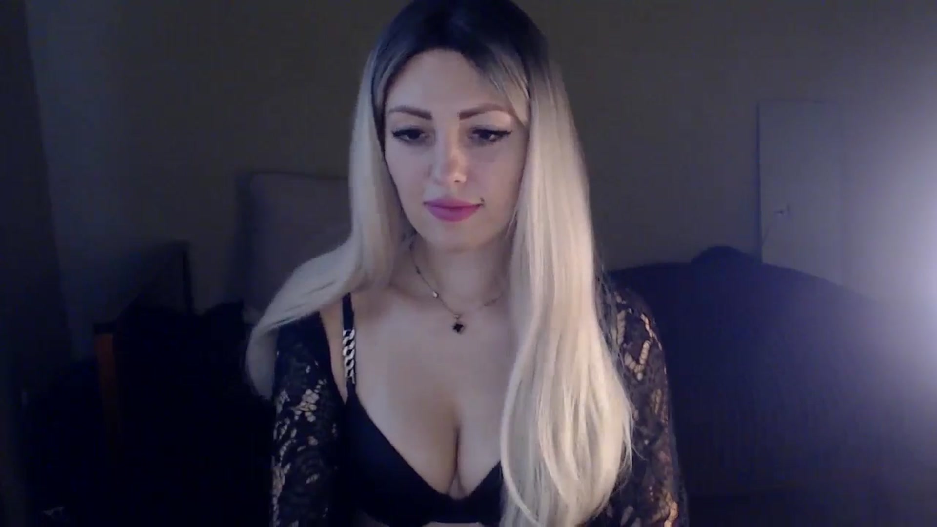 Gallery image thumbnail from Sabine8's myfreecams stream on, 12/26/2024, 11:16 image 6 of 20