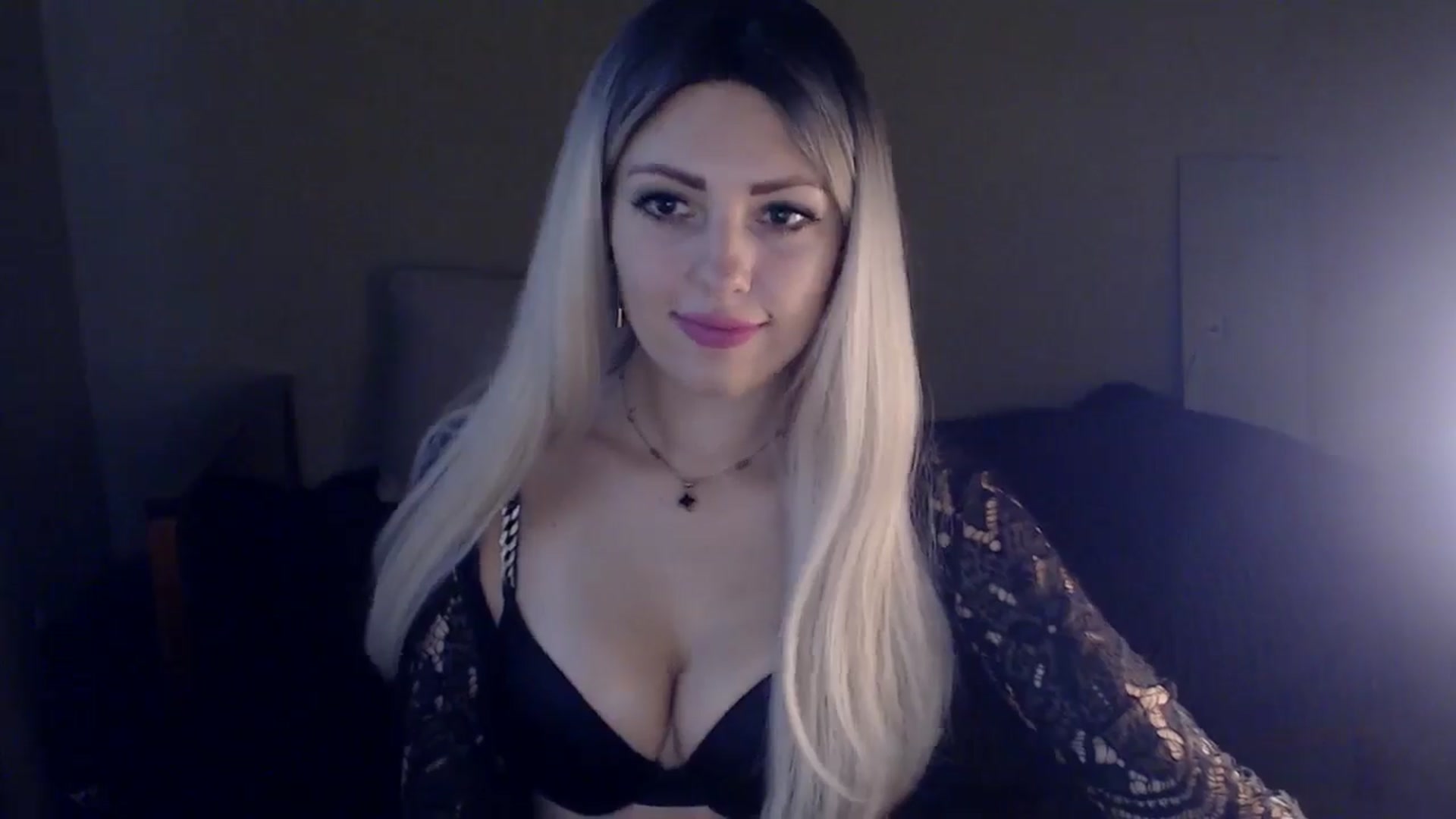 Gallery image thumbnail from Sabine8's myfreecams stream on, 12/26/2024, 11:16 image 11 of 20
