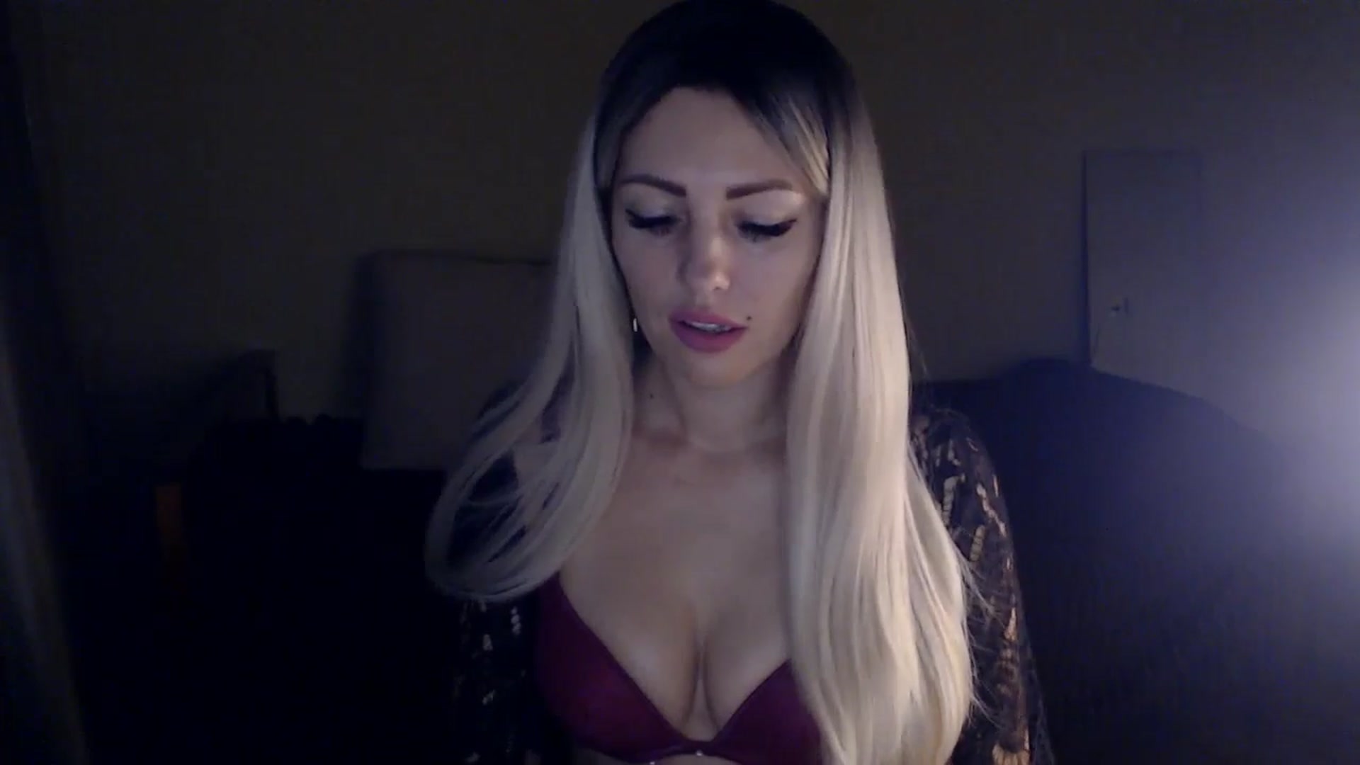 Gallery image thumbnail from Sabine8's myfreecams stream on, 12/27/2024, 14:03 image 3 of 20